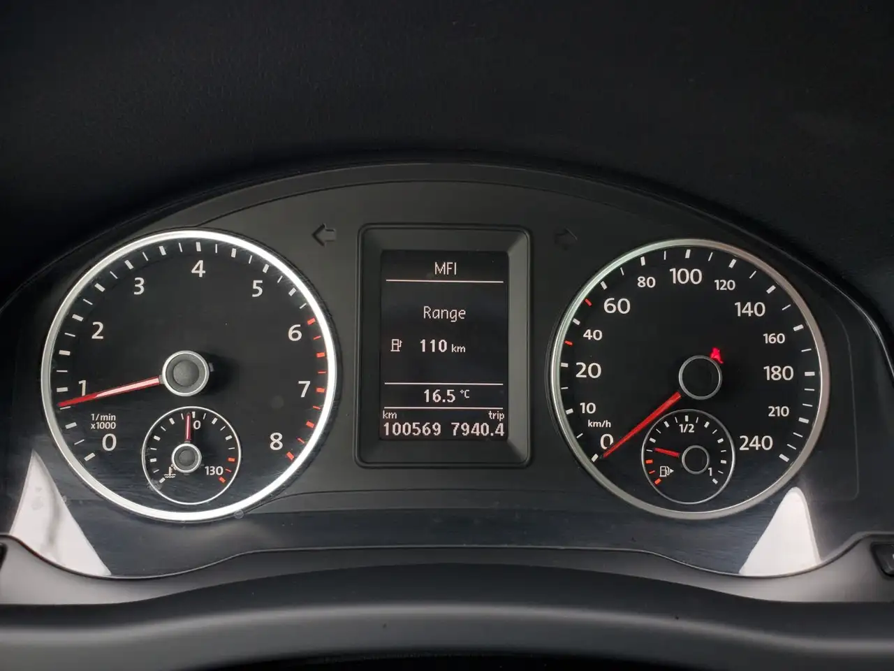 Volkswagen Tiguan снимка Volkswagen Tiguan