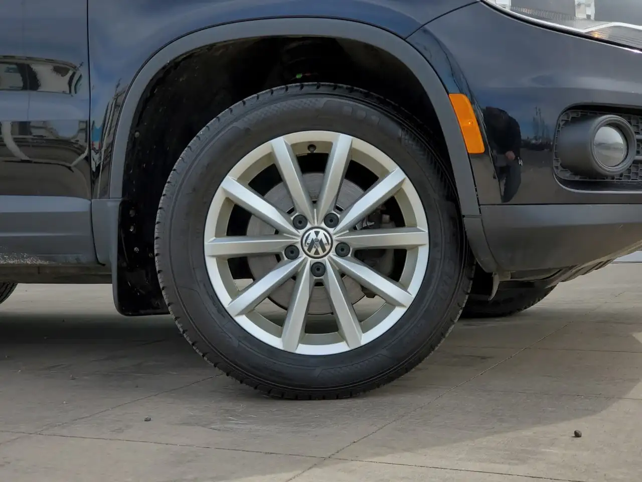 Volkswagen Tiguan снимка Volkswagen Tiguan