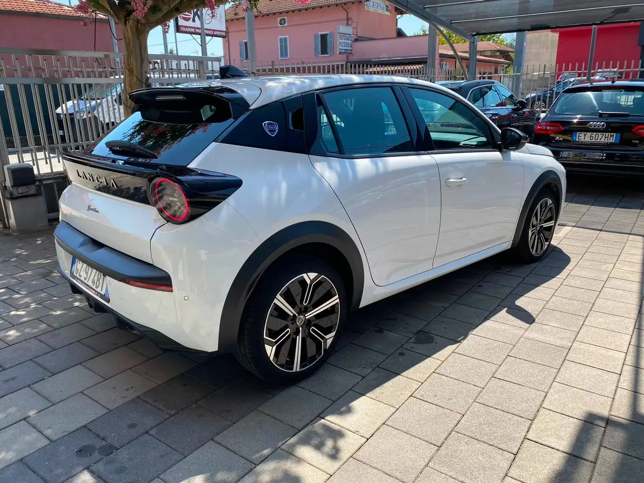 Lancia Ypsilon 2025