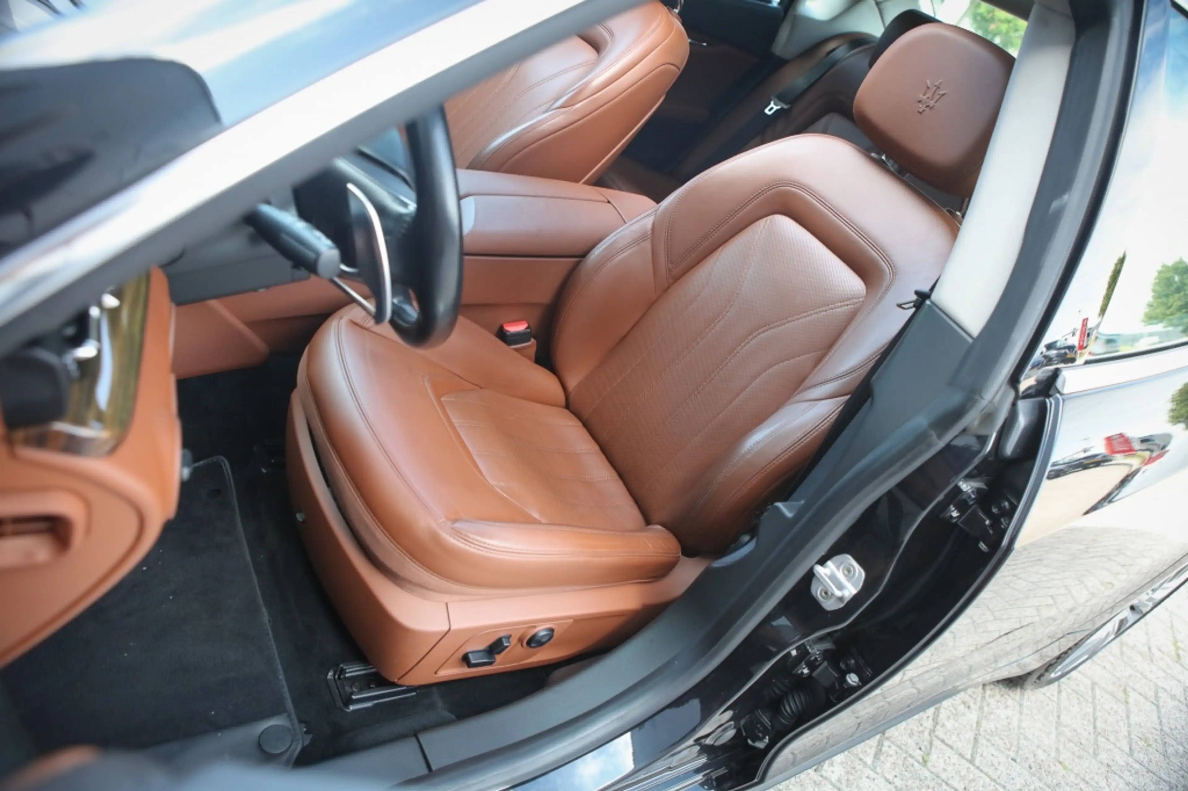 Maserati Quattroporte 3.8 V8 GTS | Dealer OH | Org. NL | Stoelventilatie — photo 27