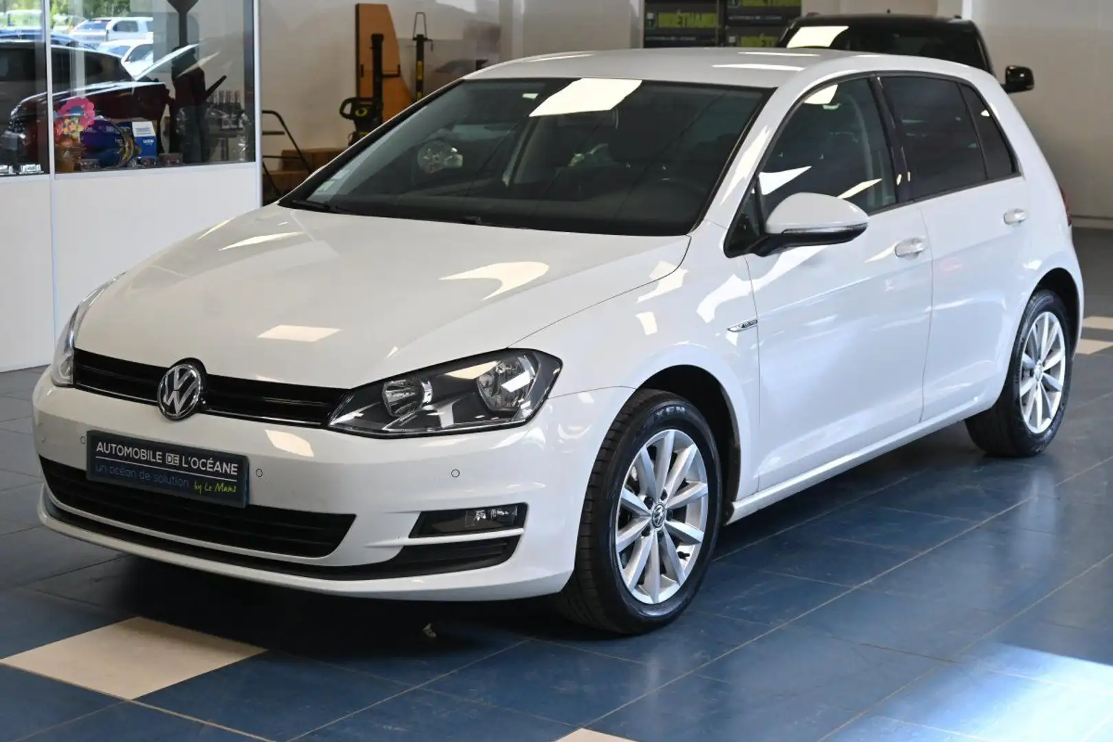 Volkswagen Golf BUSINESS 1.6 TDI 110 BlueMotion Technology FAP Con Blanc - 1