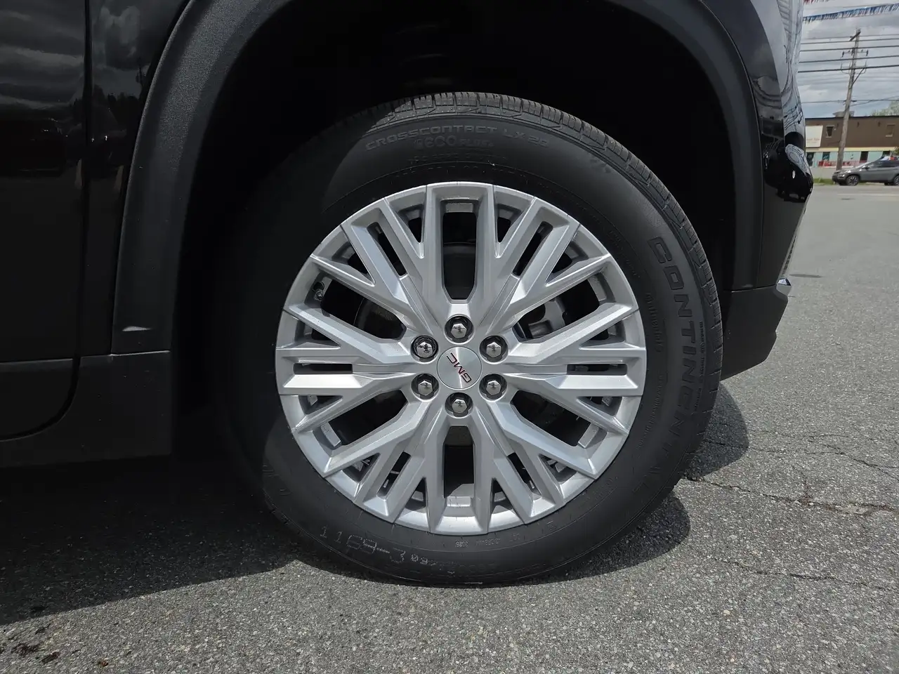 GMC Acadia photo GMC Acadia