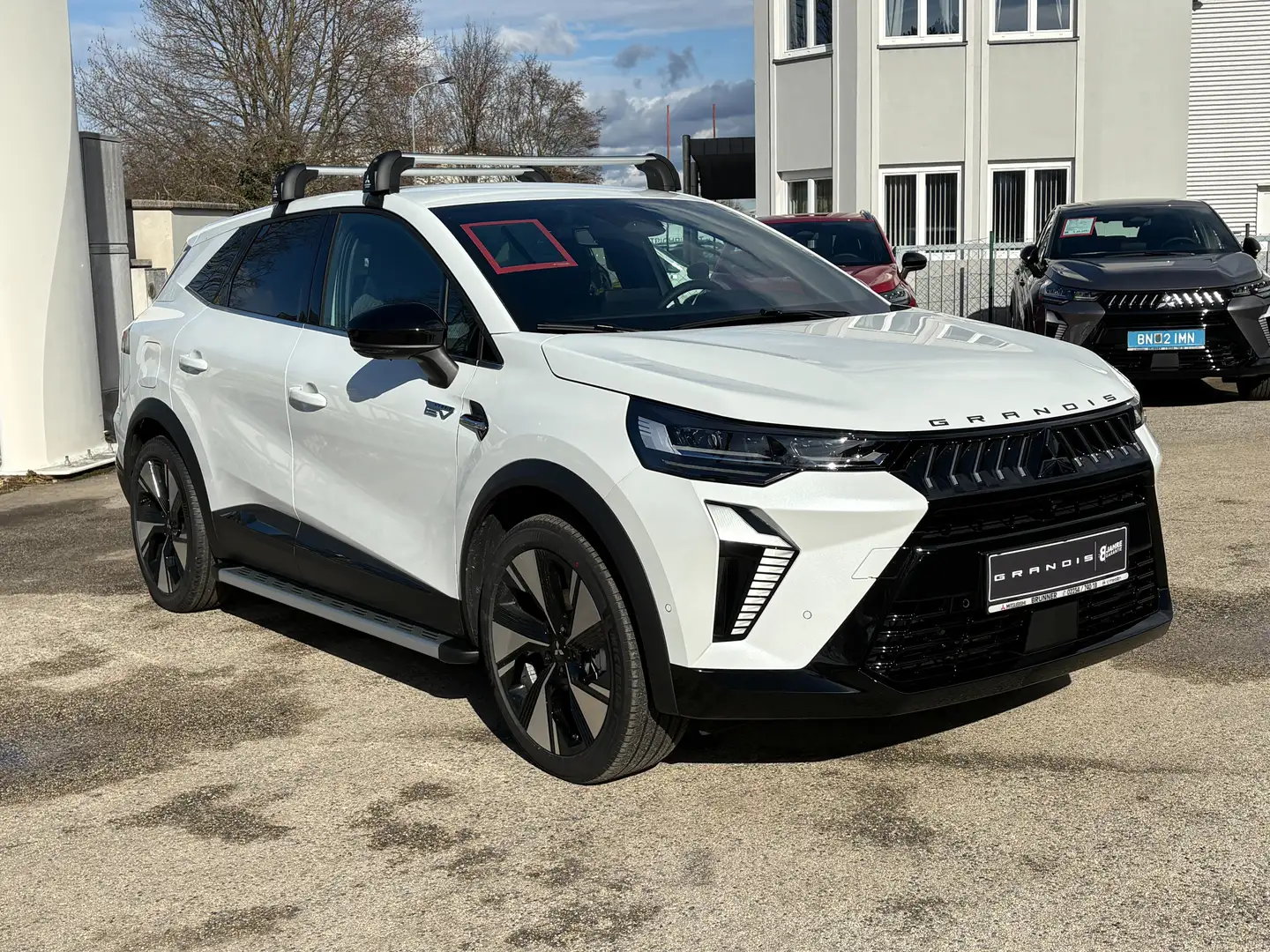 Mitsubishi Grandis 1,8 HEV Intense Aut. Weiß - 1