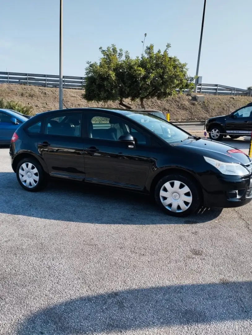 Citroen C4 1.6HDI Cool 110 Noir - 1