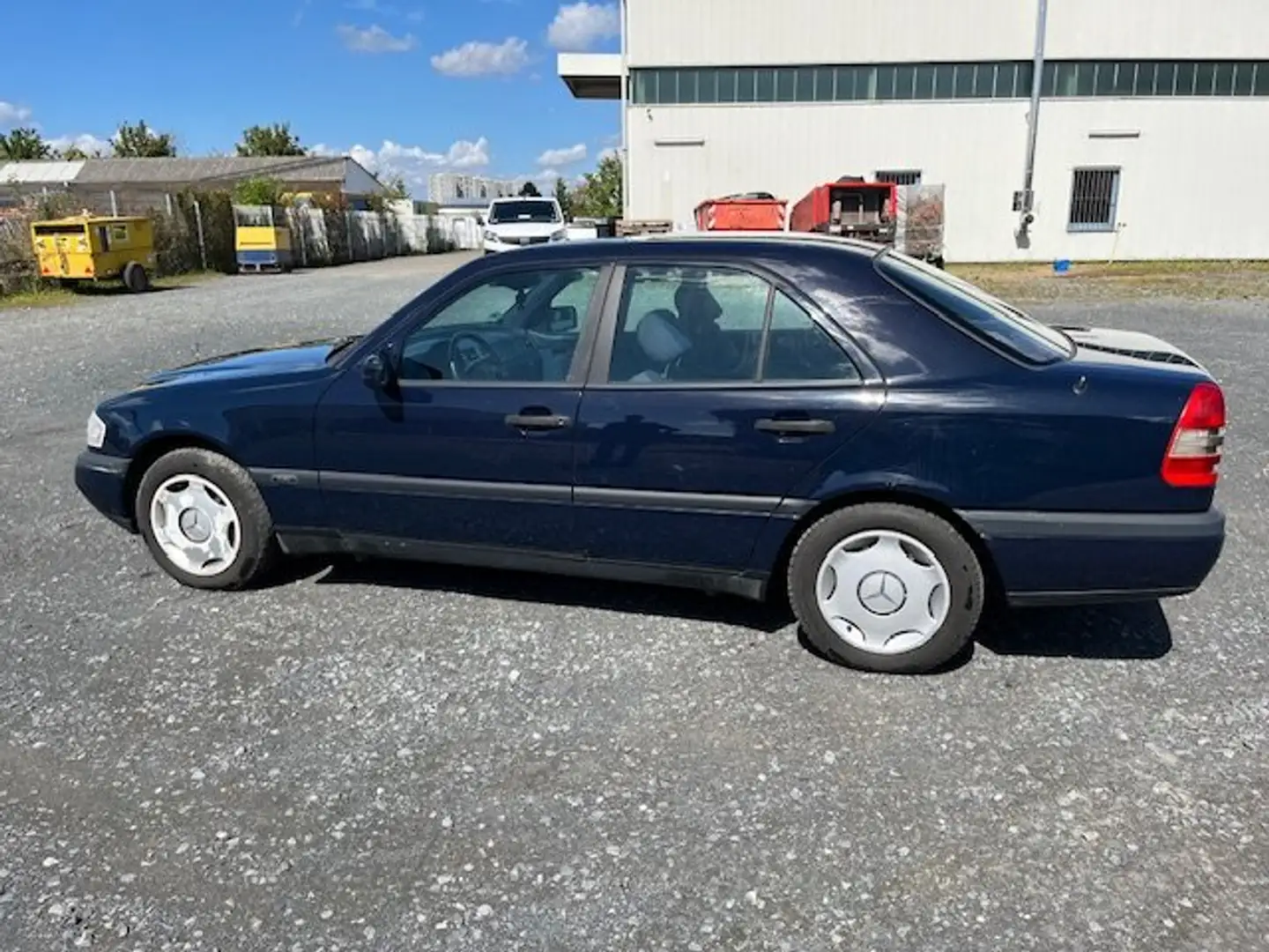 Mercedes-Benz C 180 C 180 Classic Blau - 1