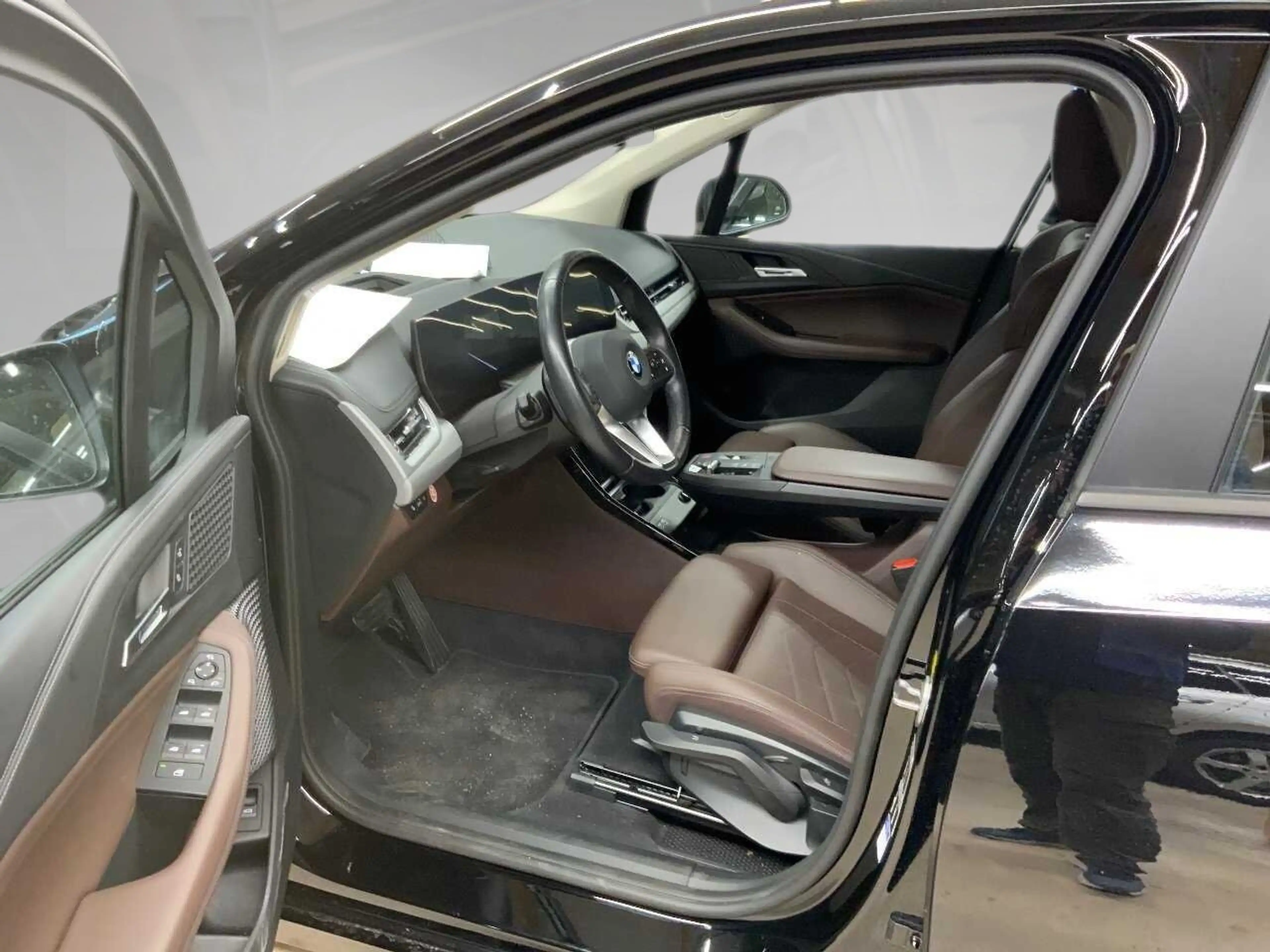 BMW 216 i Active Tourer Wide Inno SpoSi ACC BLIS HuD — photo 8