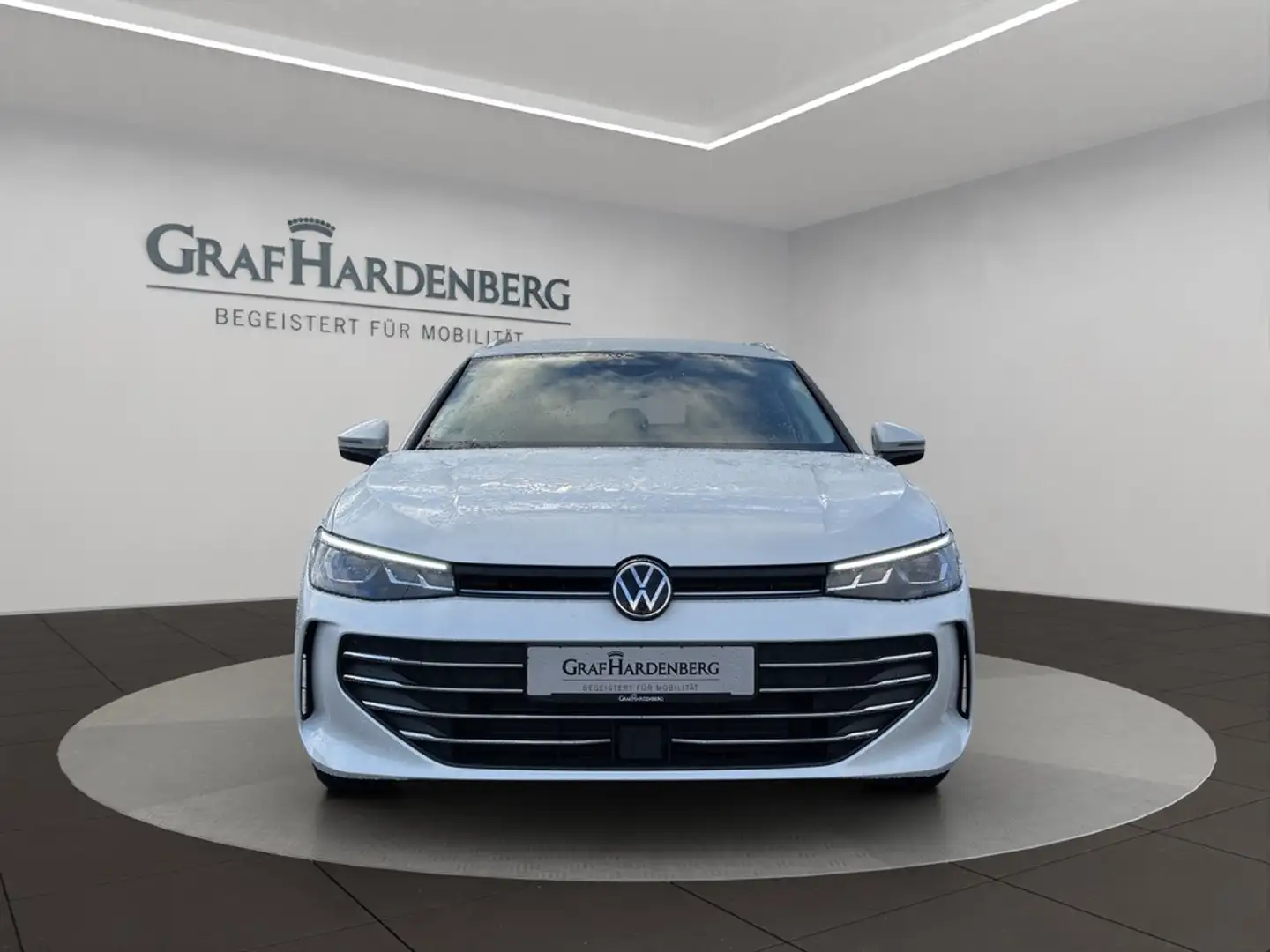 Volkswagen Passat Variant 2.0 TDI DSG Business AHK AreaView Weiß - 2