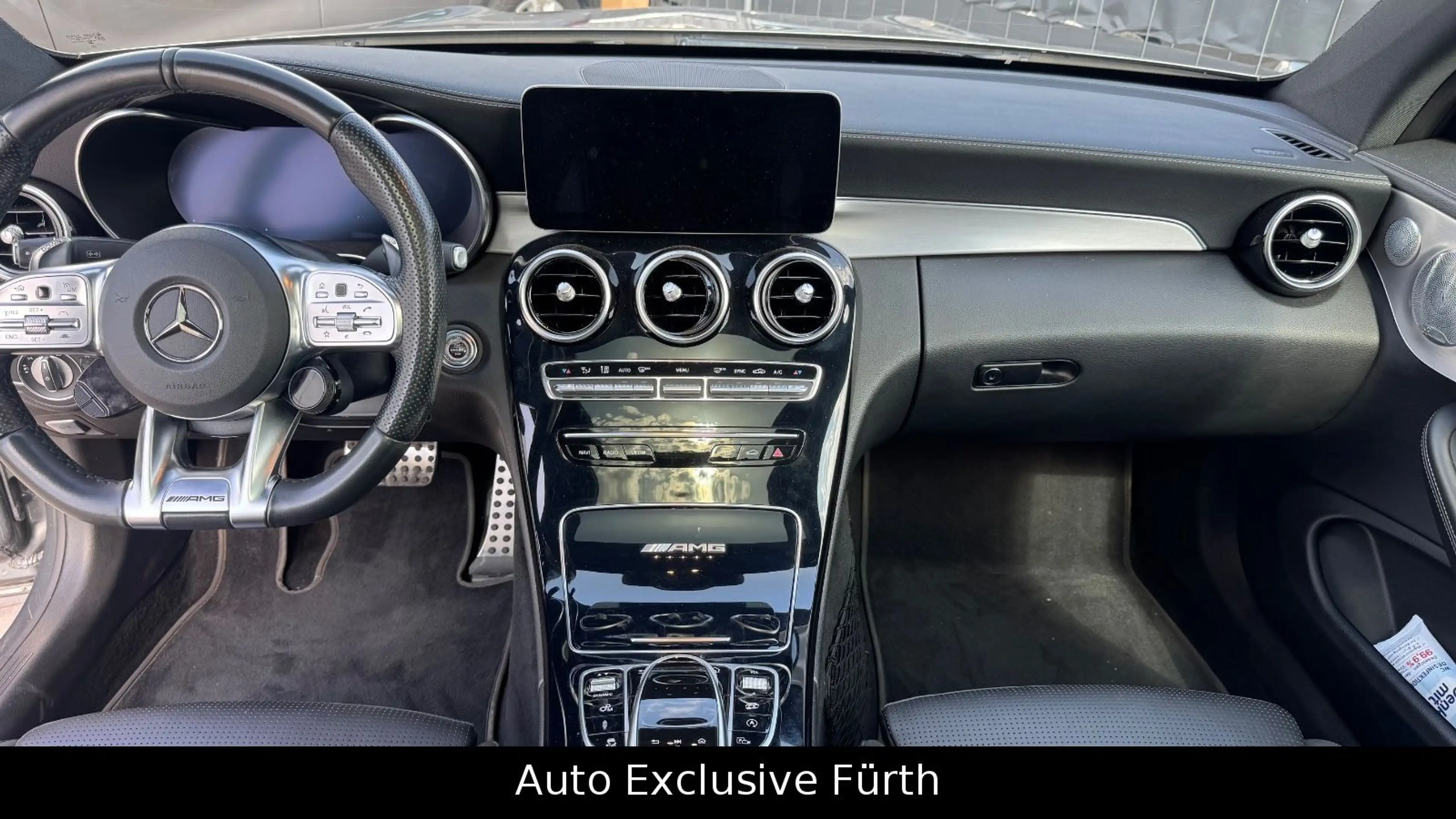 Mercedes-Benz C 63 AMG Coupe*ACC*PANO*BURMESTER* — photo 11