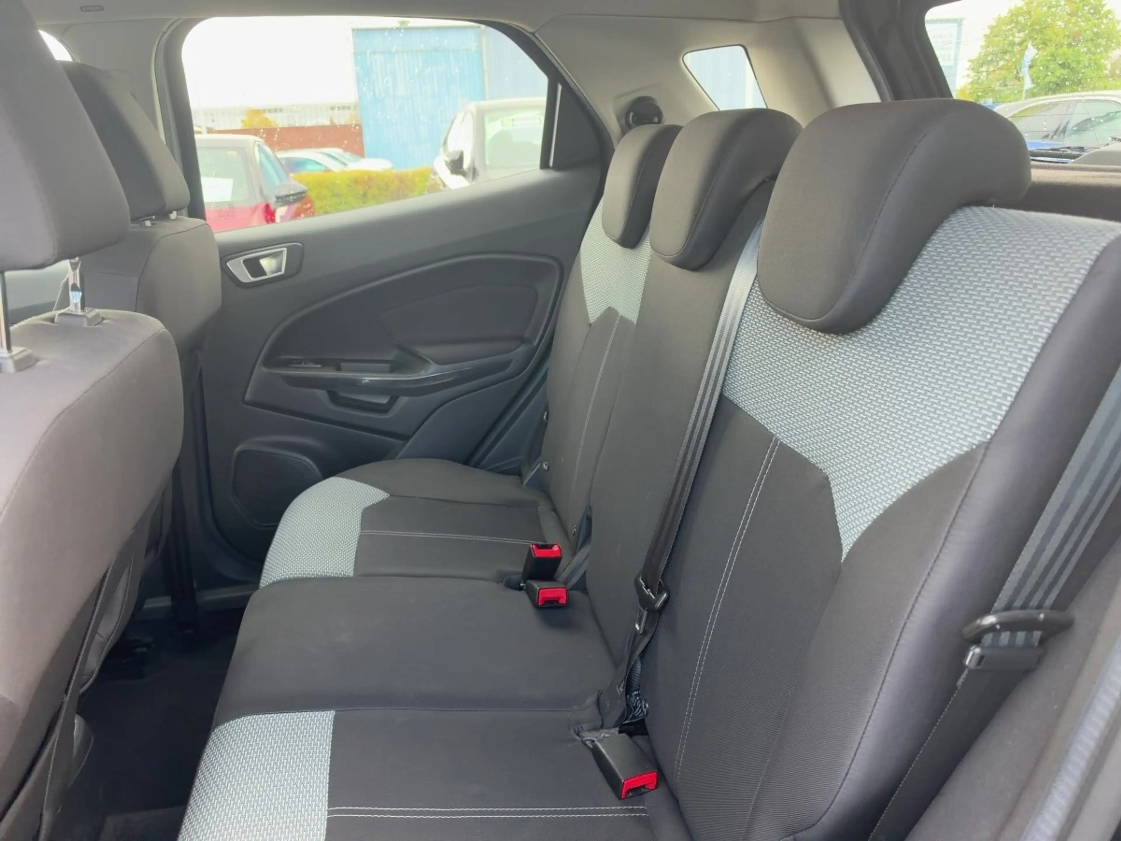 Ford EcoSport 1.0 EcoBoost Trend Navi+SHZ+Winterp.+LM — photo 10