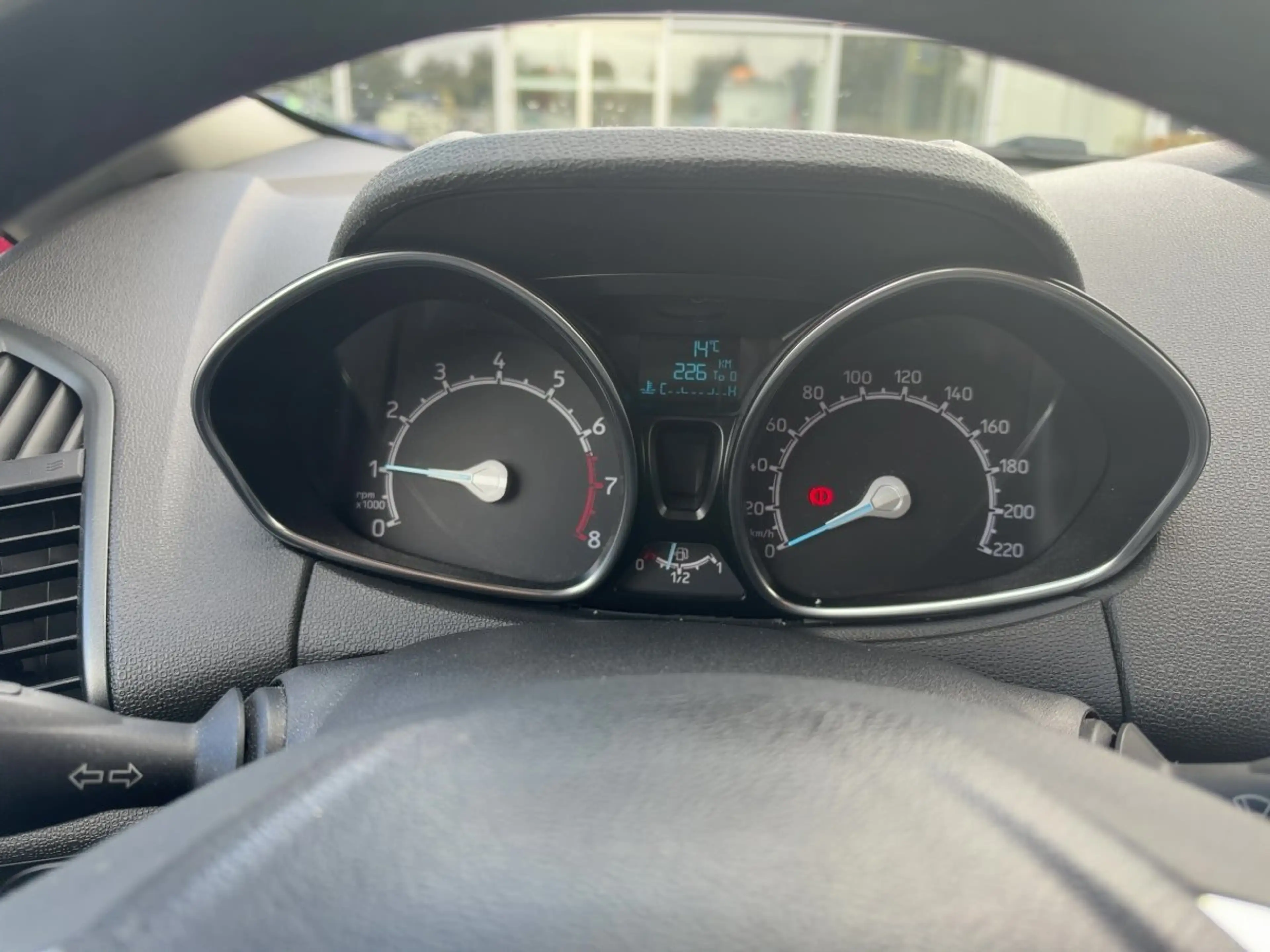 Ford EcoSport 1.0 EcoBoost Trend Navi+SHZ+Winterp.+LM — photo 17