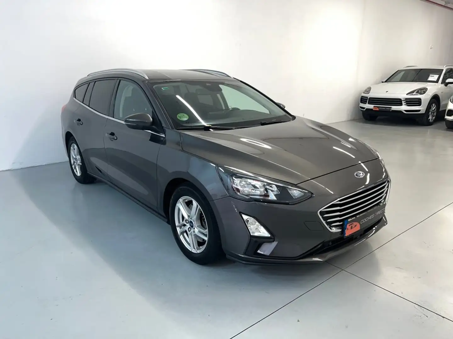 Ford Focus 1.5Ecoblue Active Aut. 120 Negro - 2
