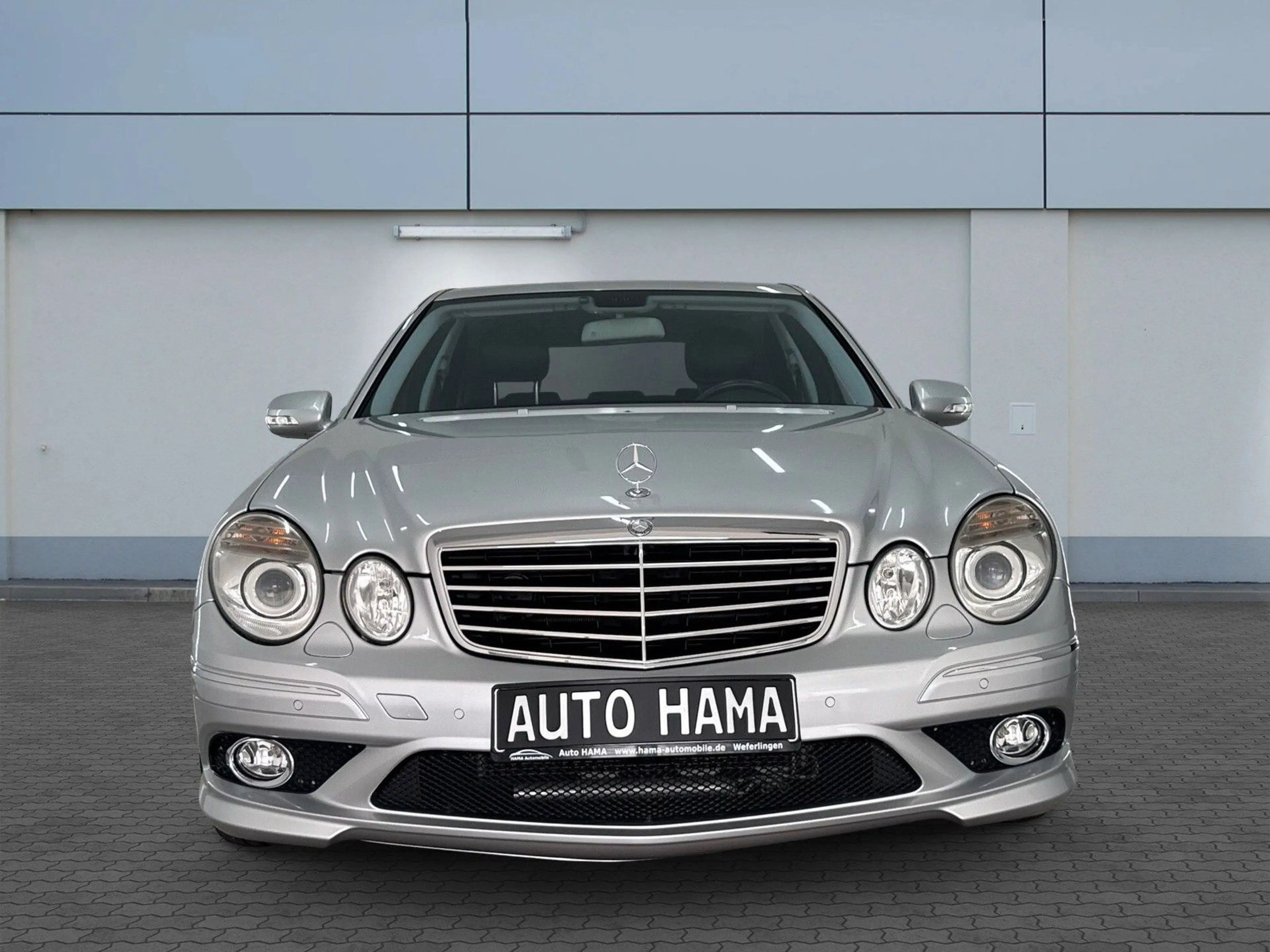 Mercedes-Benz E 350 Limo AMG-Paket PDC*XEN*MEM*SHZ*ROLLO*LEDER — photo 3