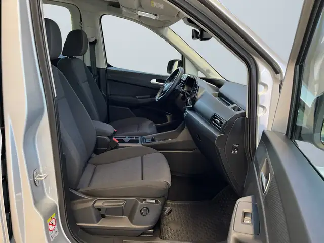 Volkswagen Caddy view 9
