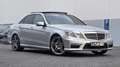 Mercedes-Benz E 63 AMG 6.3 V-MAX DESIGNO PANO PERF.SITZE KEYLESS Срібний - thumbnail 2
