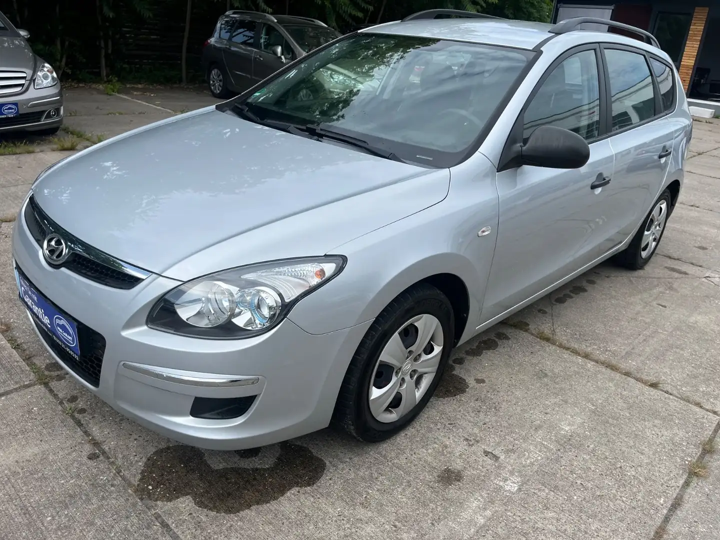 Hyundai i30 cw Edition+,  1 Hand ,Tüv neu Zilver - 1