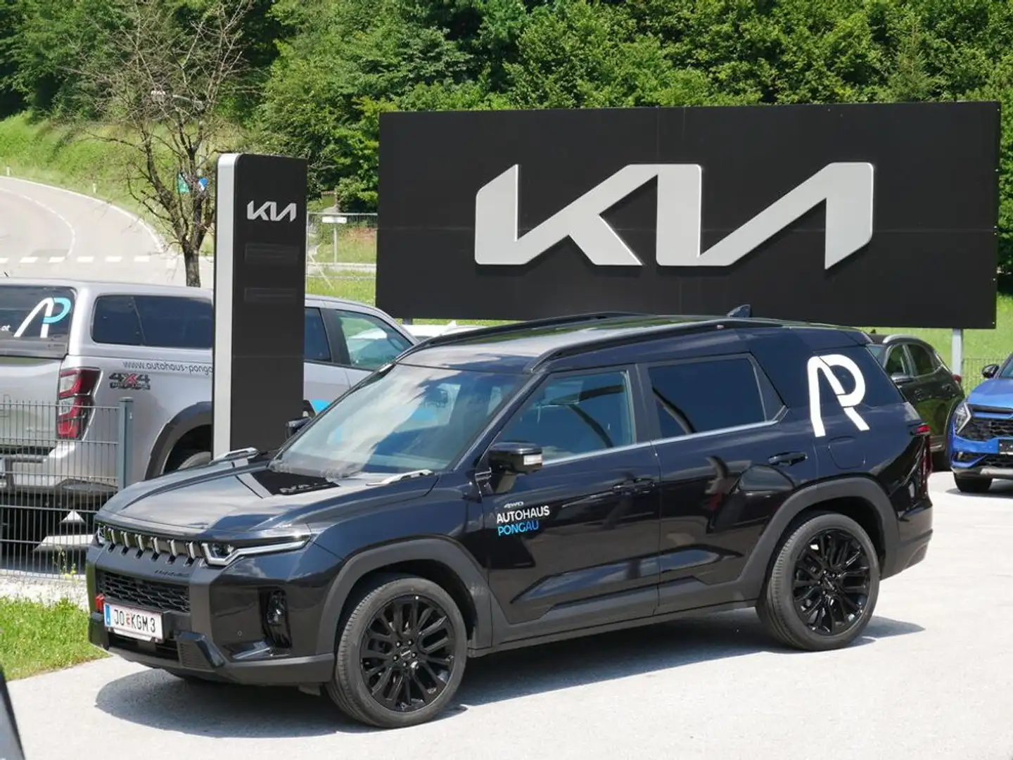 KGM Torres 1,5i GDI Black Edition AWD Aut. Schwarz - 1