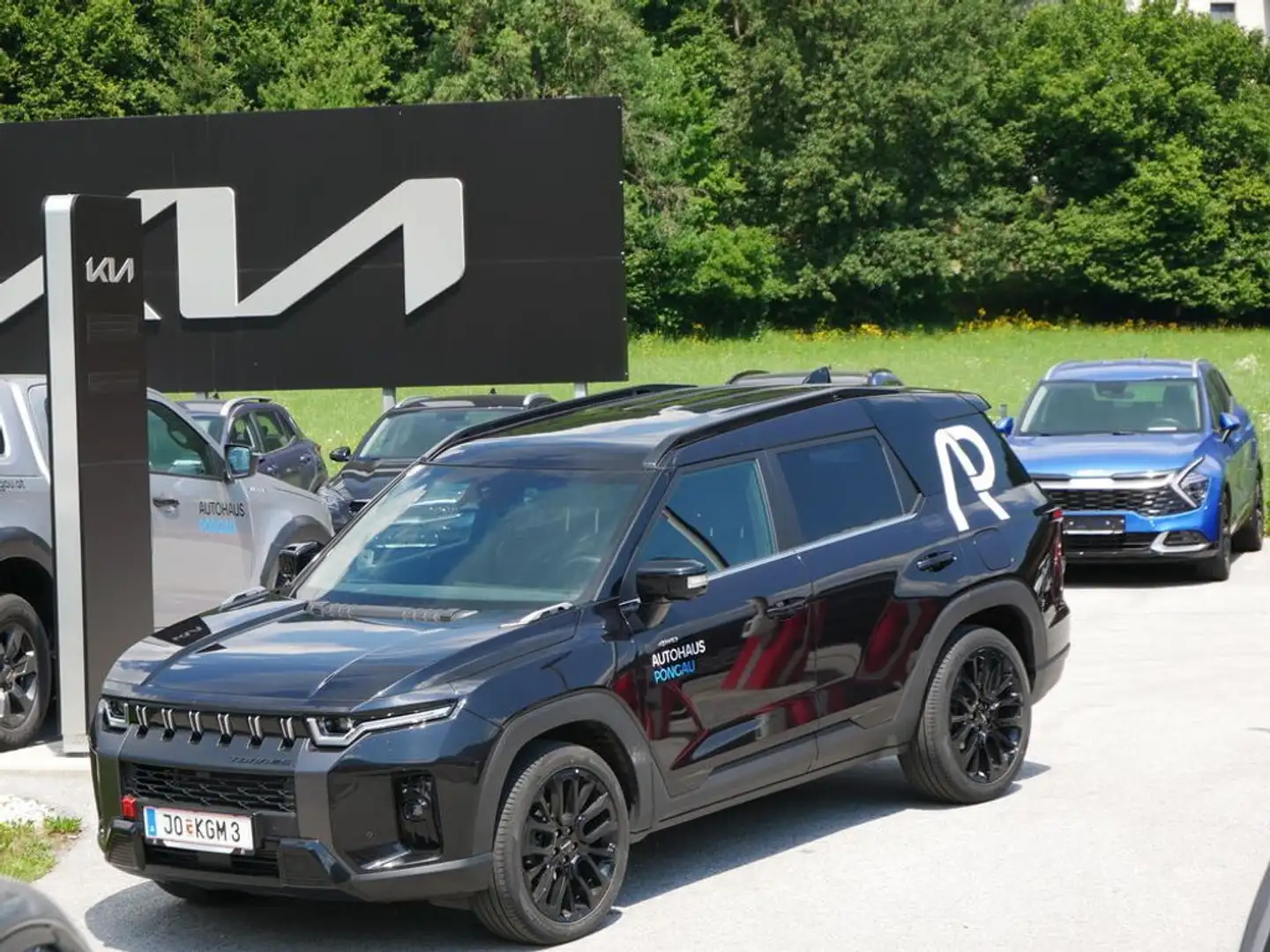 KGM Torres 1,5i GDI Black Edition AWD Aut. Schwarz - 2