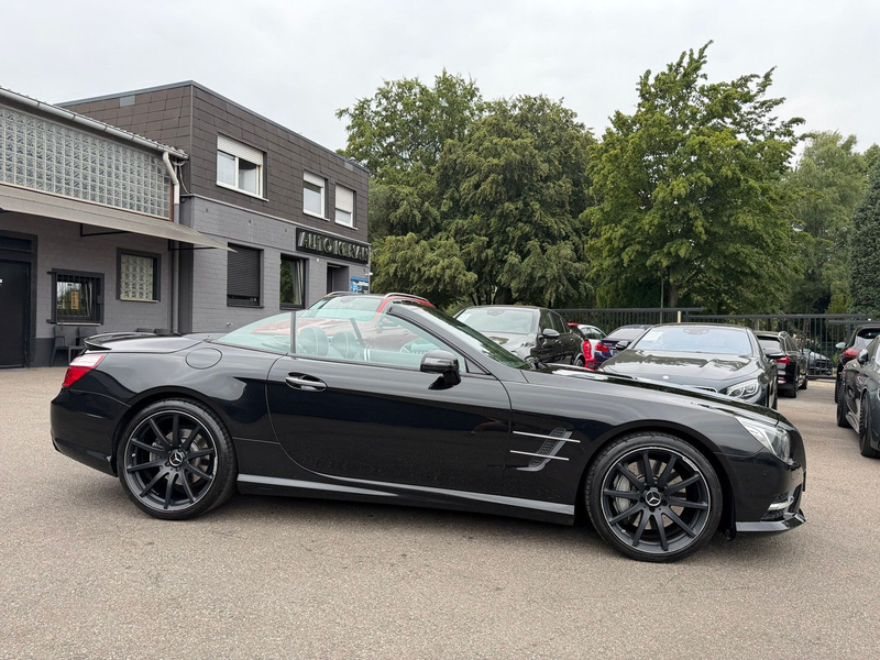 Mercedes-Benz SL 500 AMG Line 1Hd MagicSky/H&K/Sitzklima/KeyGo — photo 2