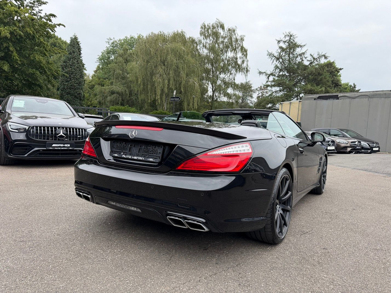 Mercedes-Benz SL 500 AMG Line 1Hd MagicSky/H&K/Sitzklima/KeyGo — photo 6