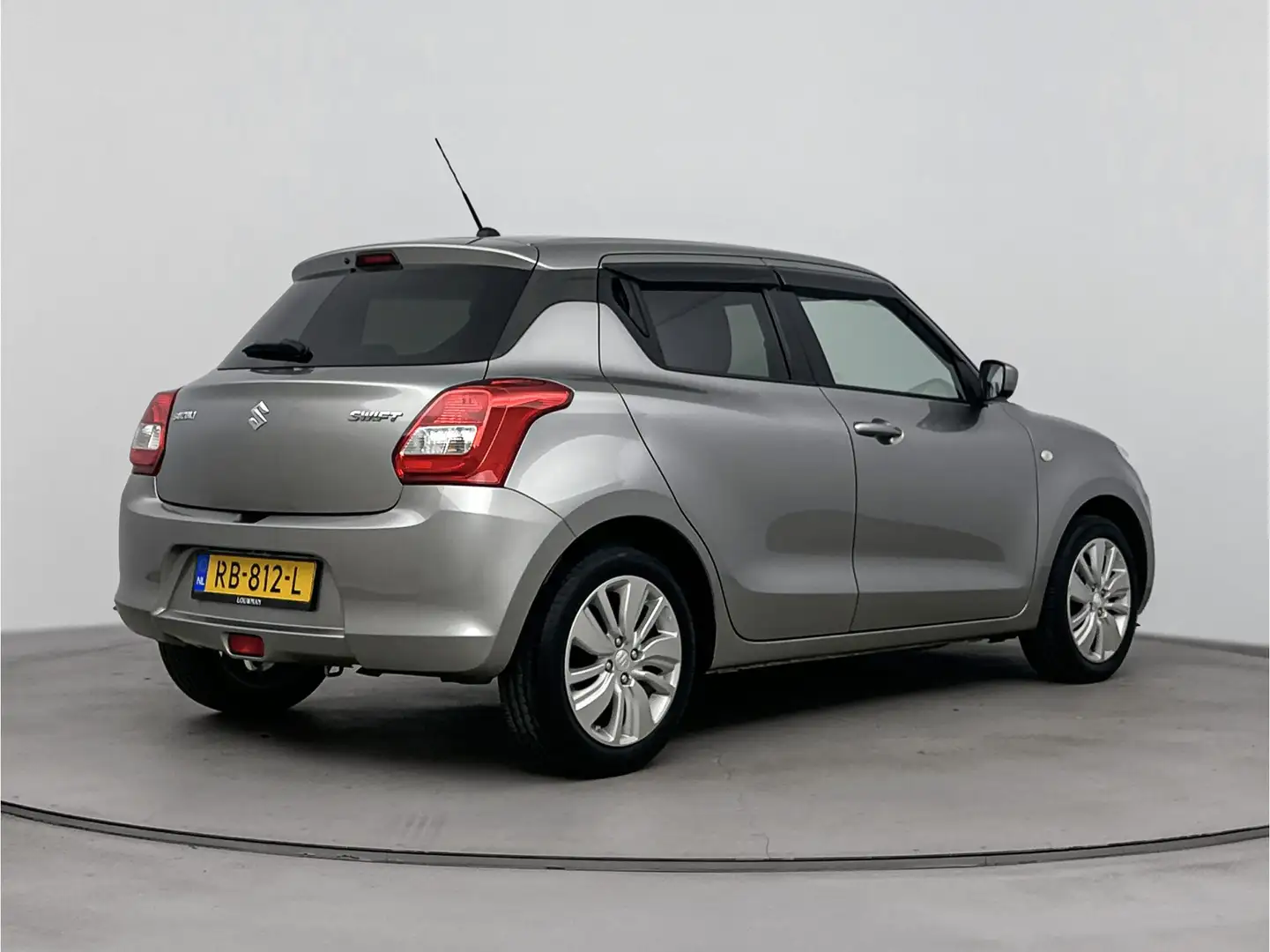 Suzuki Swift 1.2 Select | Parkeercamera | Metaallak | Lichtmeta Grijs - 2