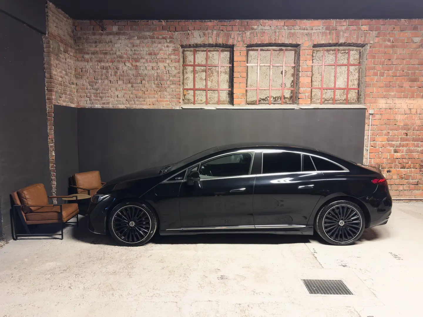 Mercedes-Benz EQE 350 AMG BURMESTER/ ADVANCED PLUS/ AHK Negro - 2
