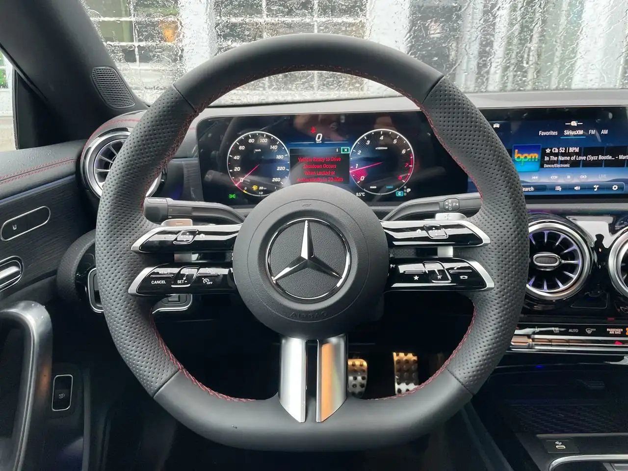 Mercedes-Benz CLA снимка Mercedes-Benz CLA