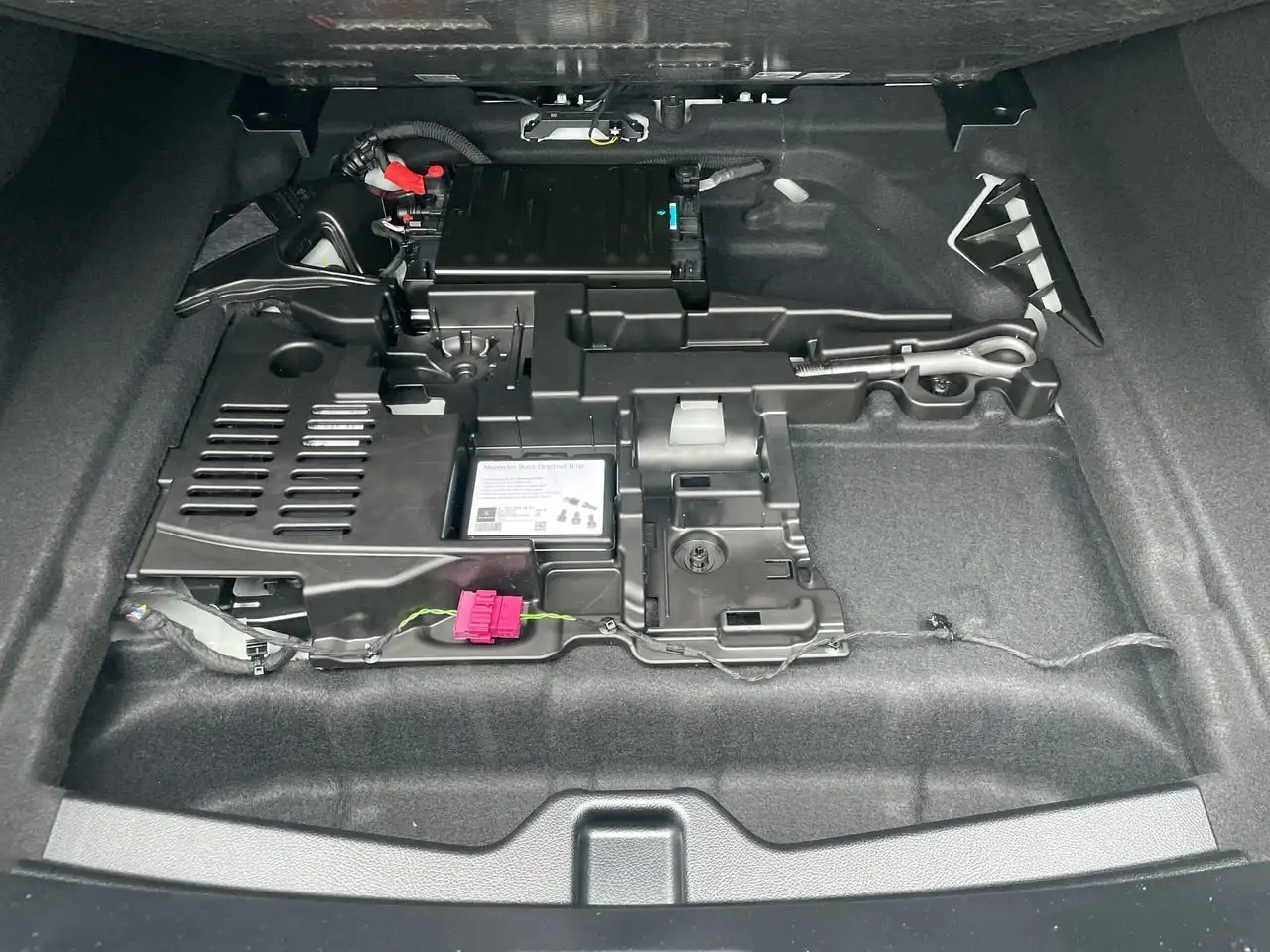 Mercedes-Benz CLA снимка Mercedes-Benz CLA