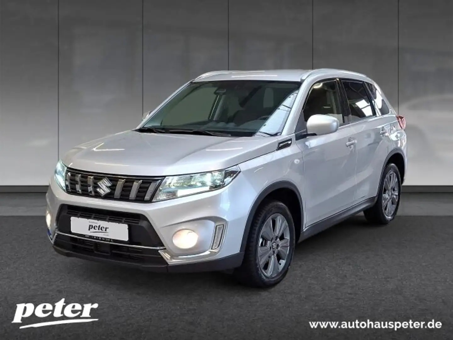 Suzuki Vitara Vitara 1.4 HYBRID Comfort Klimaautomatik Allwetter Silber - 1