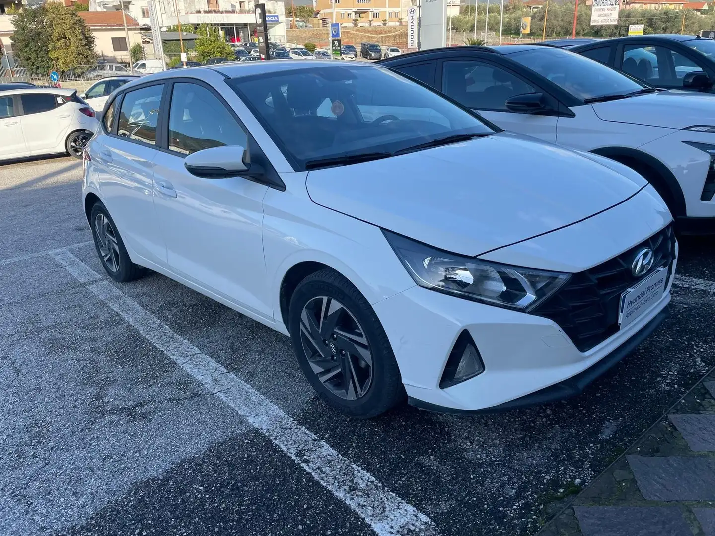 Hyundai i20 i20 1.2 mpi Connectline Blanco - 1