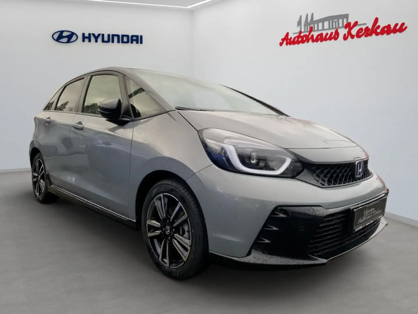 Honda Jazz e:HEV 1.5 i-MMD Hybrid Advance Sport Grau - 2