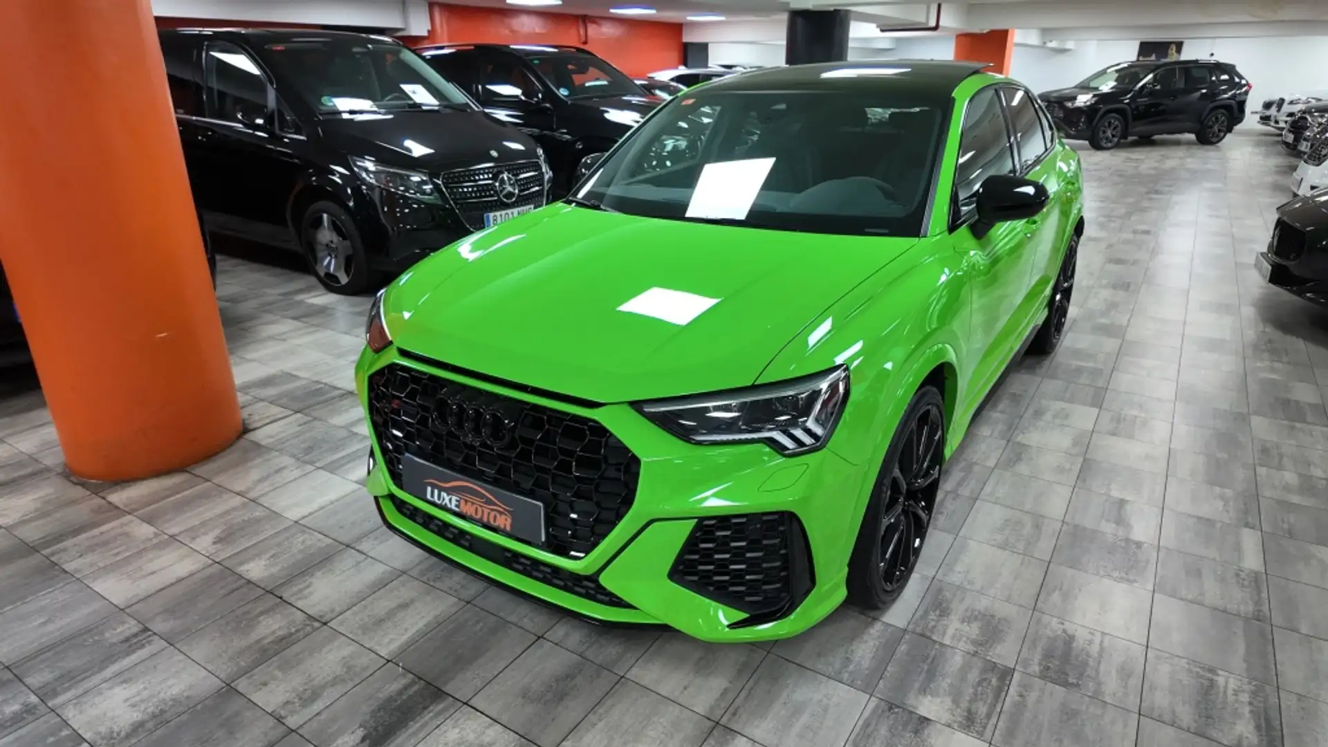 Audi RS Q3 2.5 TFSI quattro S tronic Verde - 1