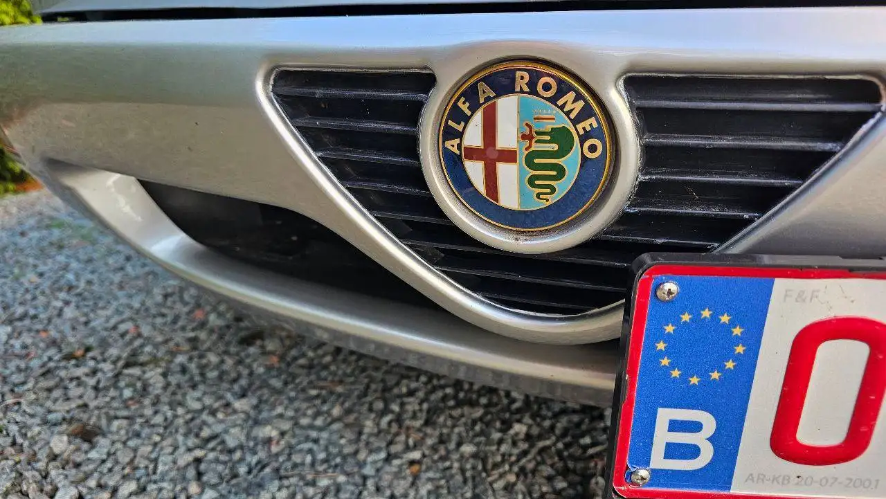 Alfa Romeo Spider 1600 carburateur, foto 8