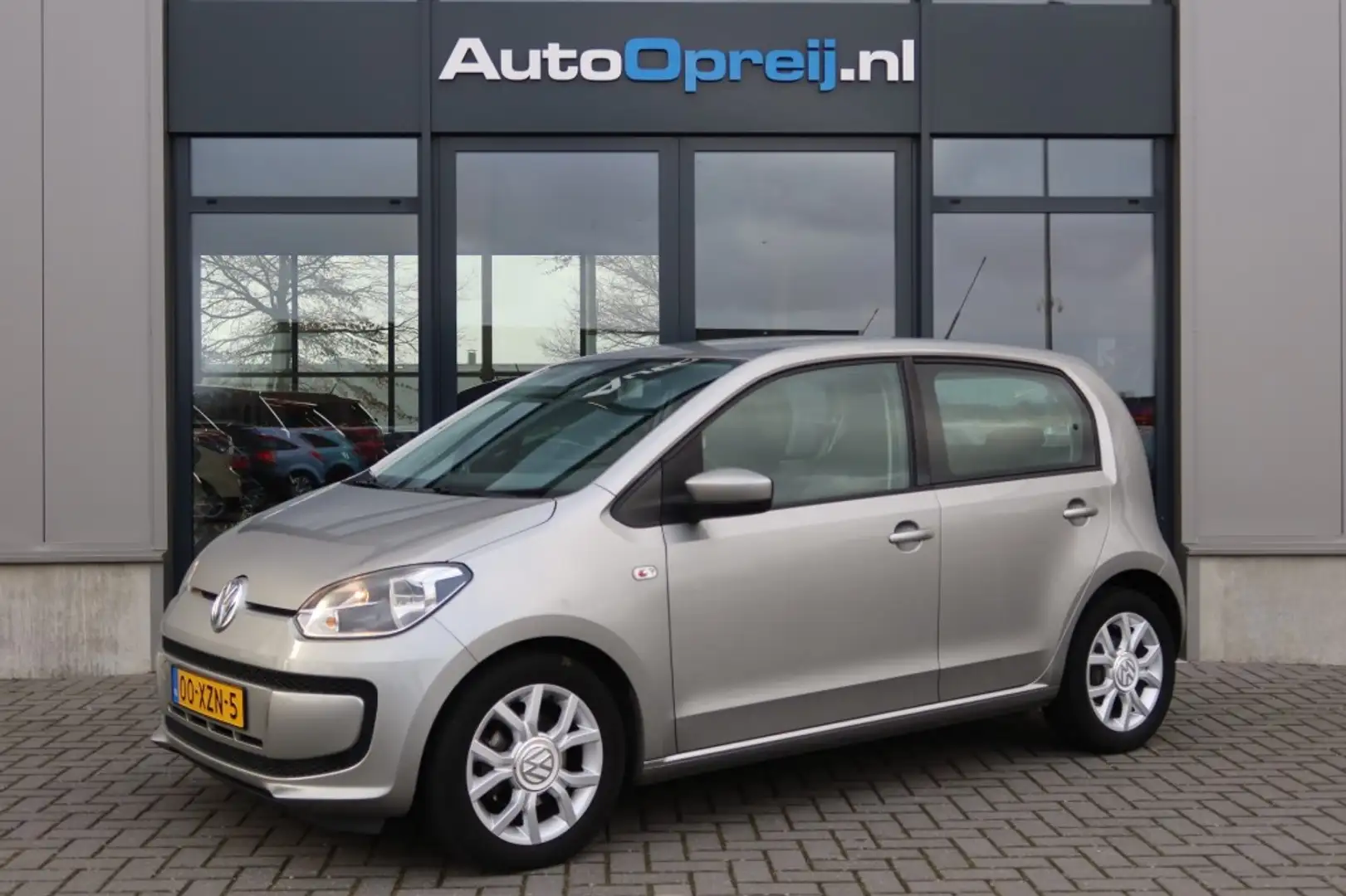 Volkswagen up! 1.0i Move Up! BlueMotion 5drs. Airco, Cruise, PDC, Grijs - 1