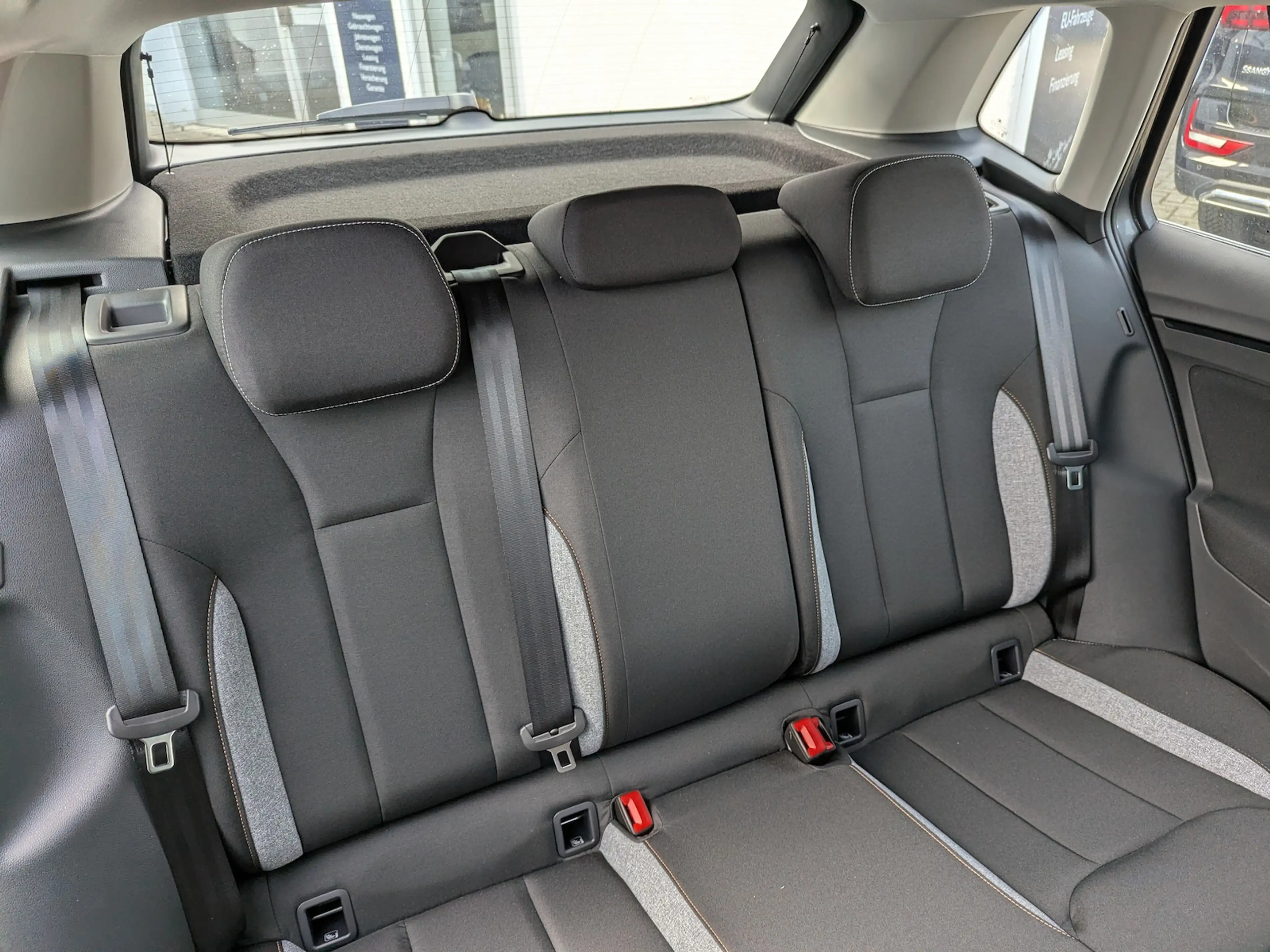 Skoda Kamiq Selection 1.0 TSI DSG — photo 11