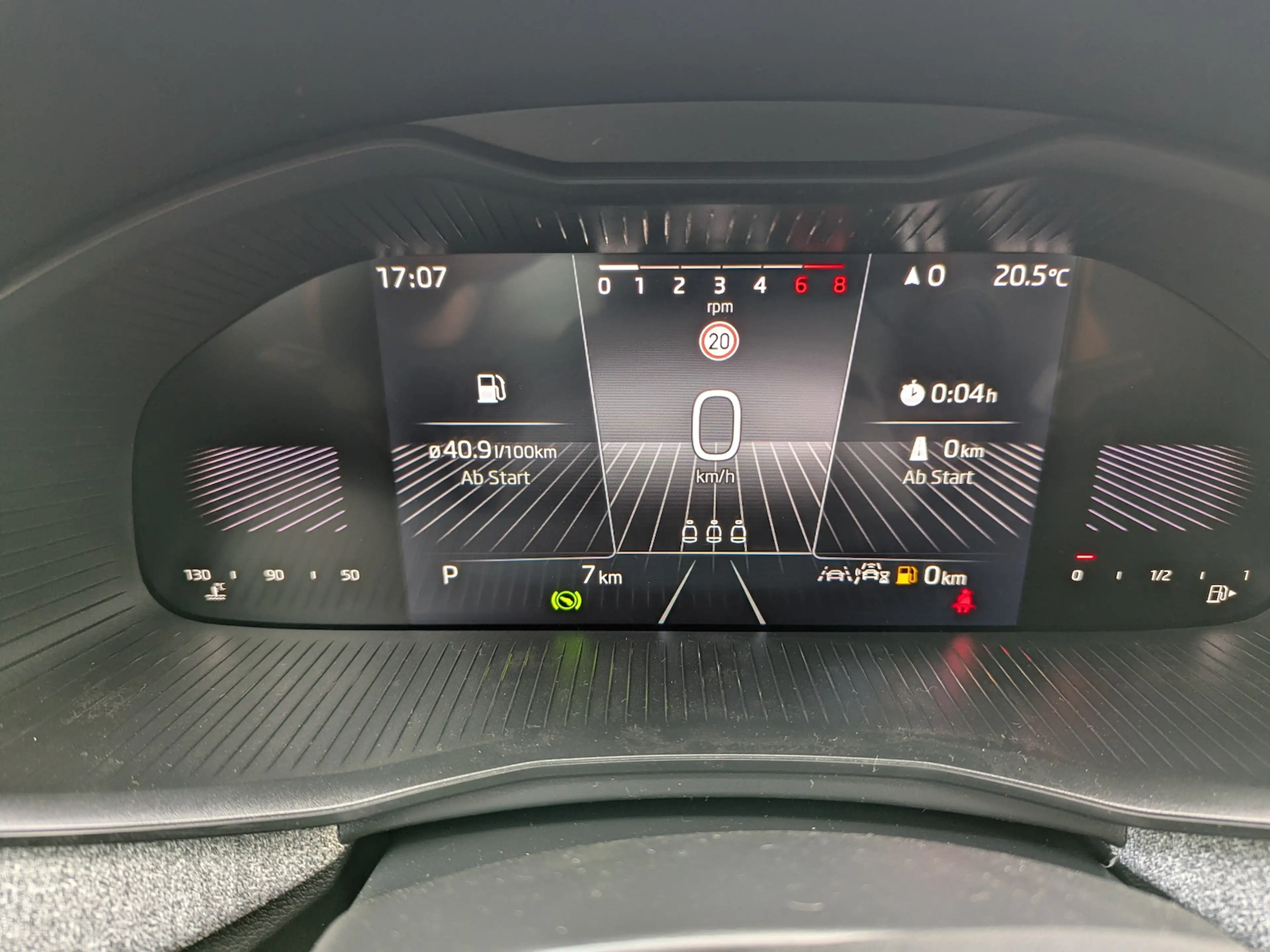Skoda Kamiq Selection 1.0 TSI DSG — photo 10