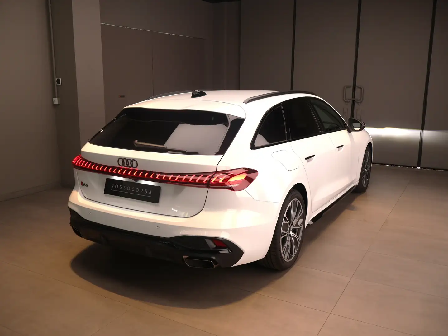 Audi A5 Avant 2.0 tfsi S line 204cv PREZZO REALE - in sede Blanco - 2