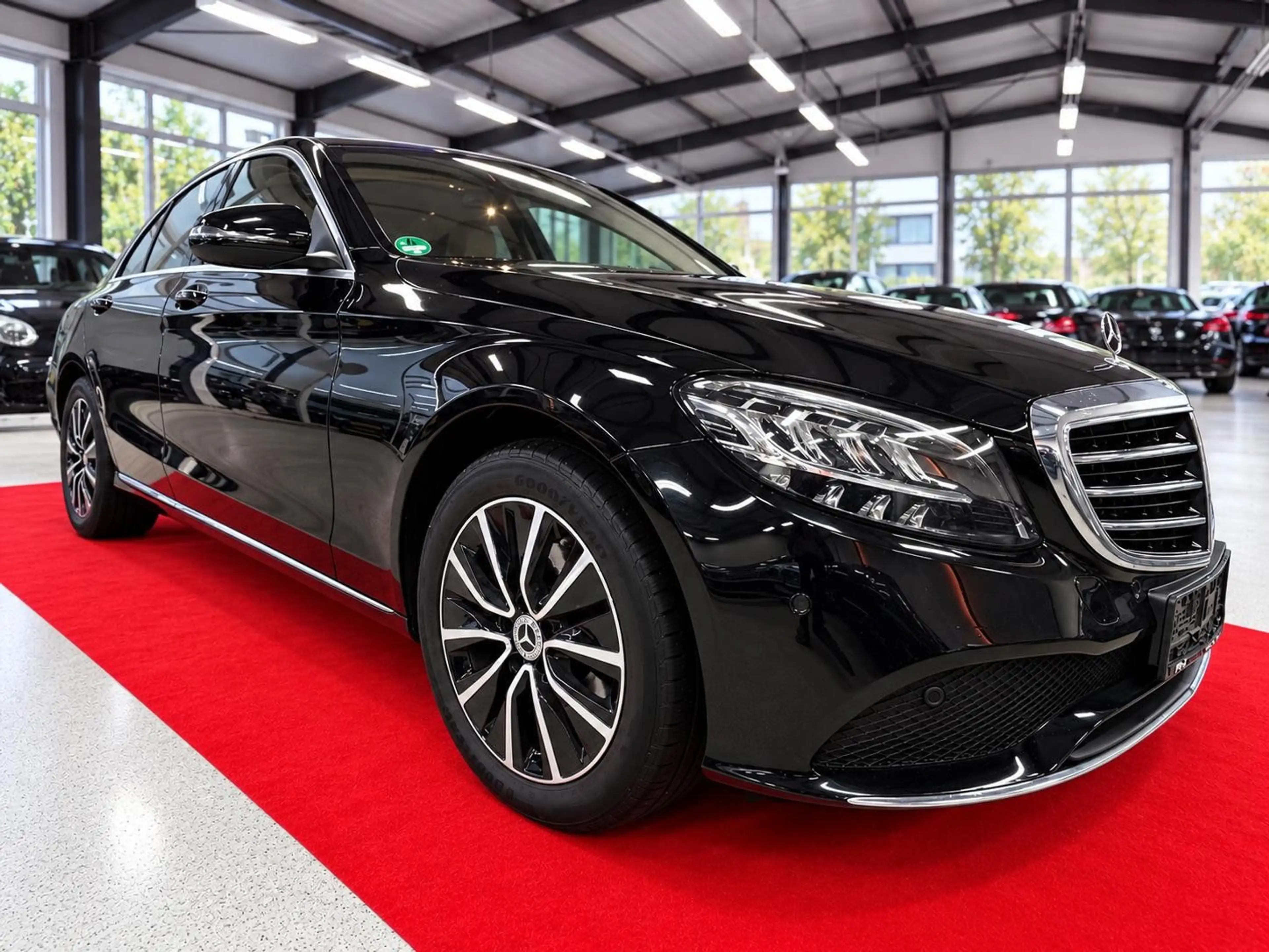 Mercedes-Benz C 200 C Limousine C 200 d -Burmester -9-Gang Aut — photo 3
