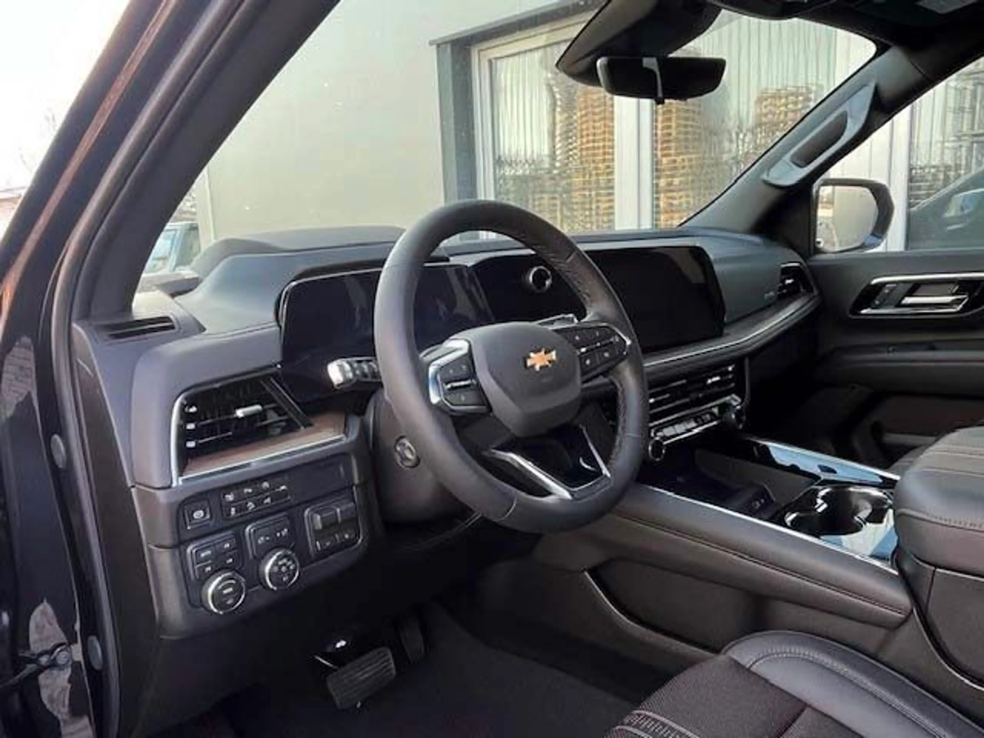 Chevrolet Tahoe High Country 6.2l V8 24" MY26 sofort — photo 6