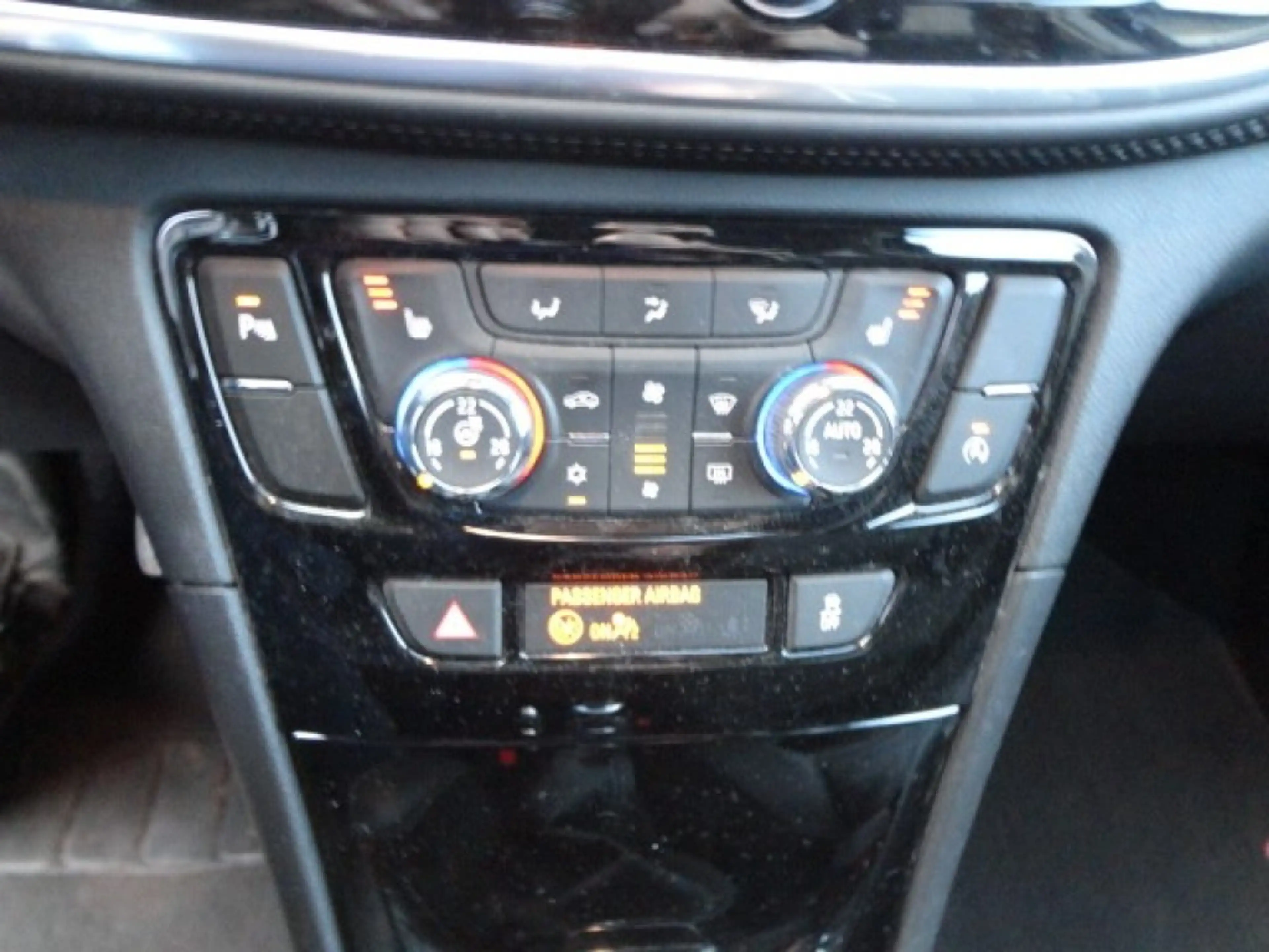 Opel Mokka X 1.4 Turbo Innovation ,LMV ,Navi ,Camera , Airco — photo 12