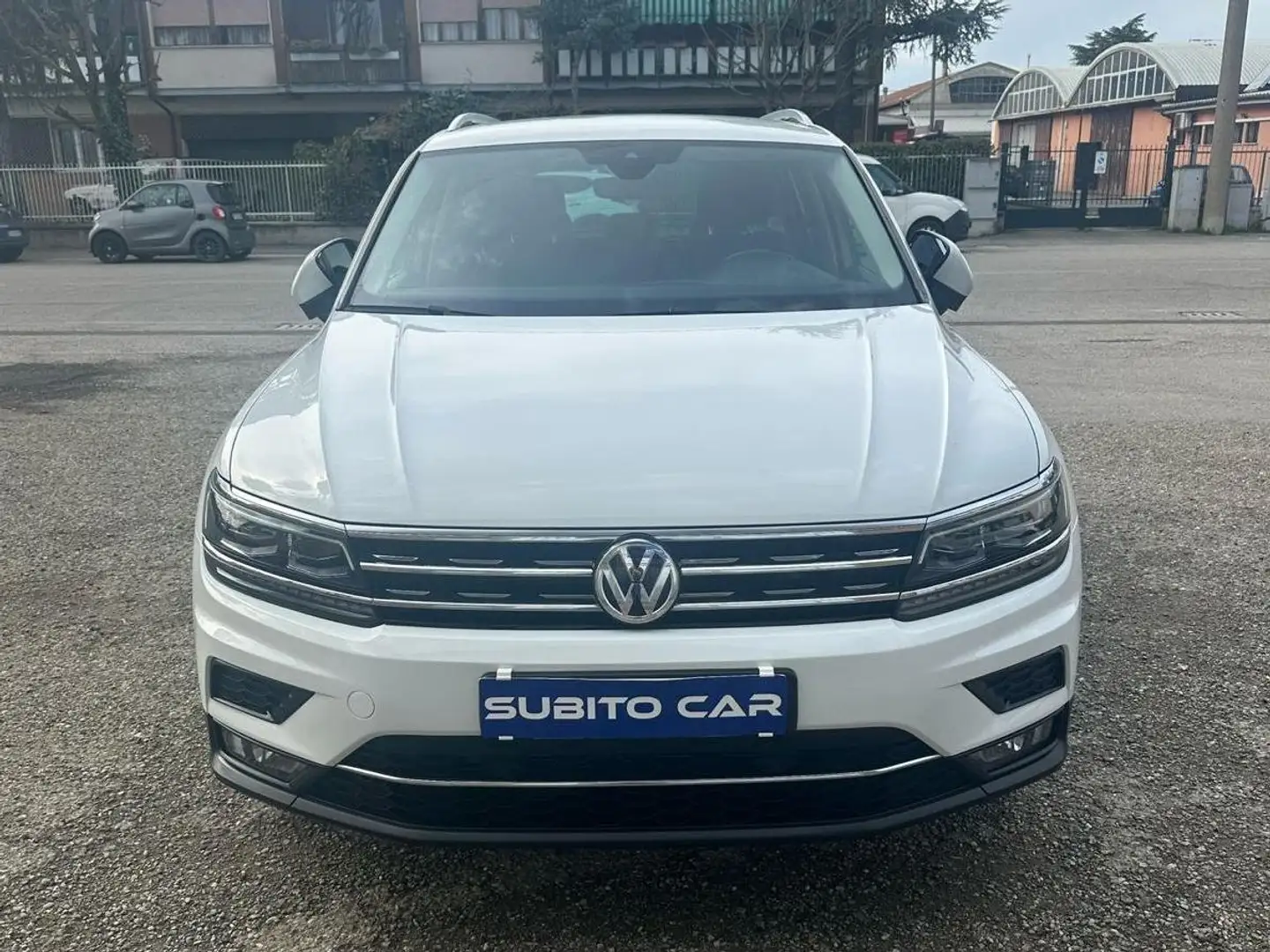 Volkswagen Tiguan Tiguan II 2016 2.0 tdi Advanced 150cv dsg Blanc - 2