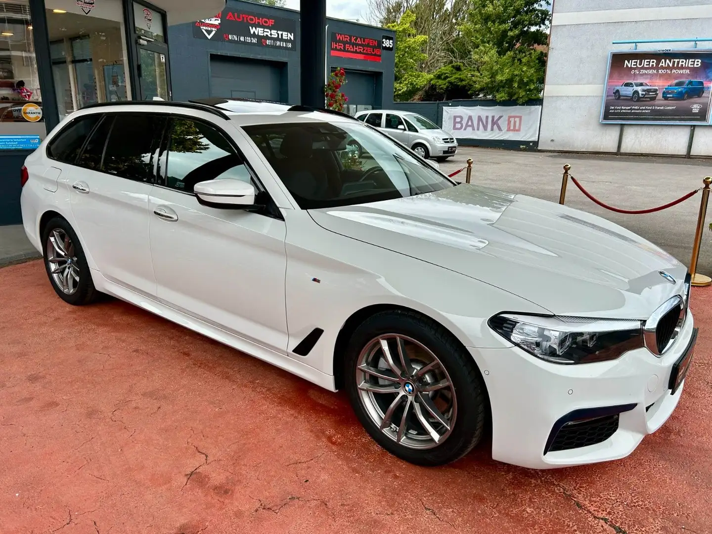 BMW 520 d M Sport Business Paket Automatik 2. Hand Beyaz - 1