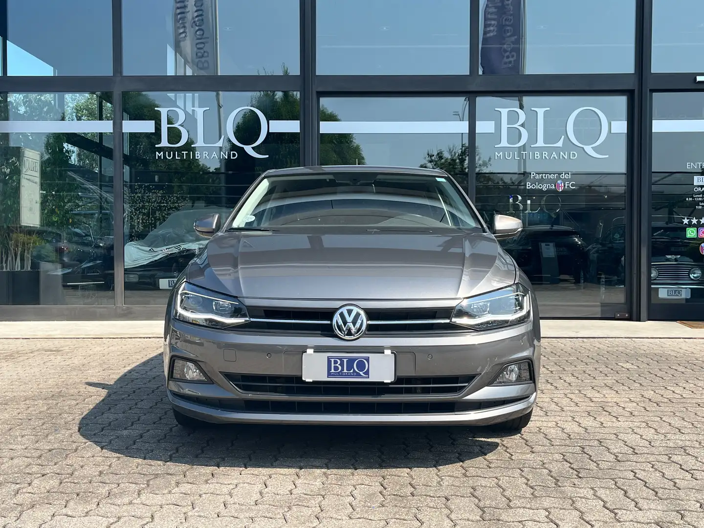 Volkswagen Polo 5p 1.0 tgi Comfortline 90cv - METANO - NEOPATENTAT Grigio - 2