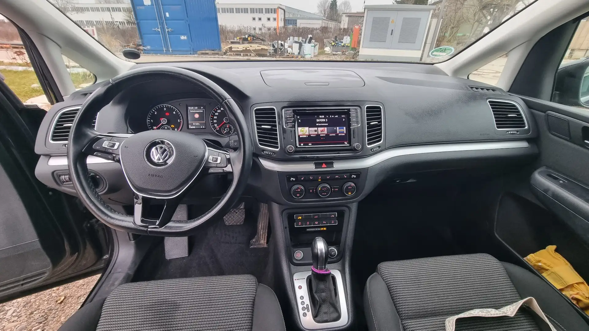 Volkswagen Sharan 2.0 TDI SCR DSG 4Motion Comfortline United Schwarz - 1