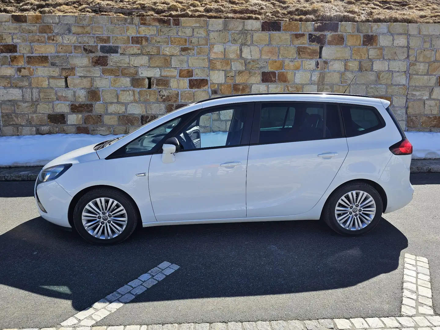 Opel Zafira Tourer Zafira Tourer 1,4 Turbo ecoflex Österreich Ed. Sta Weiß - 1