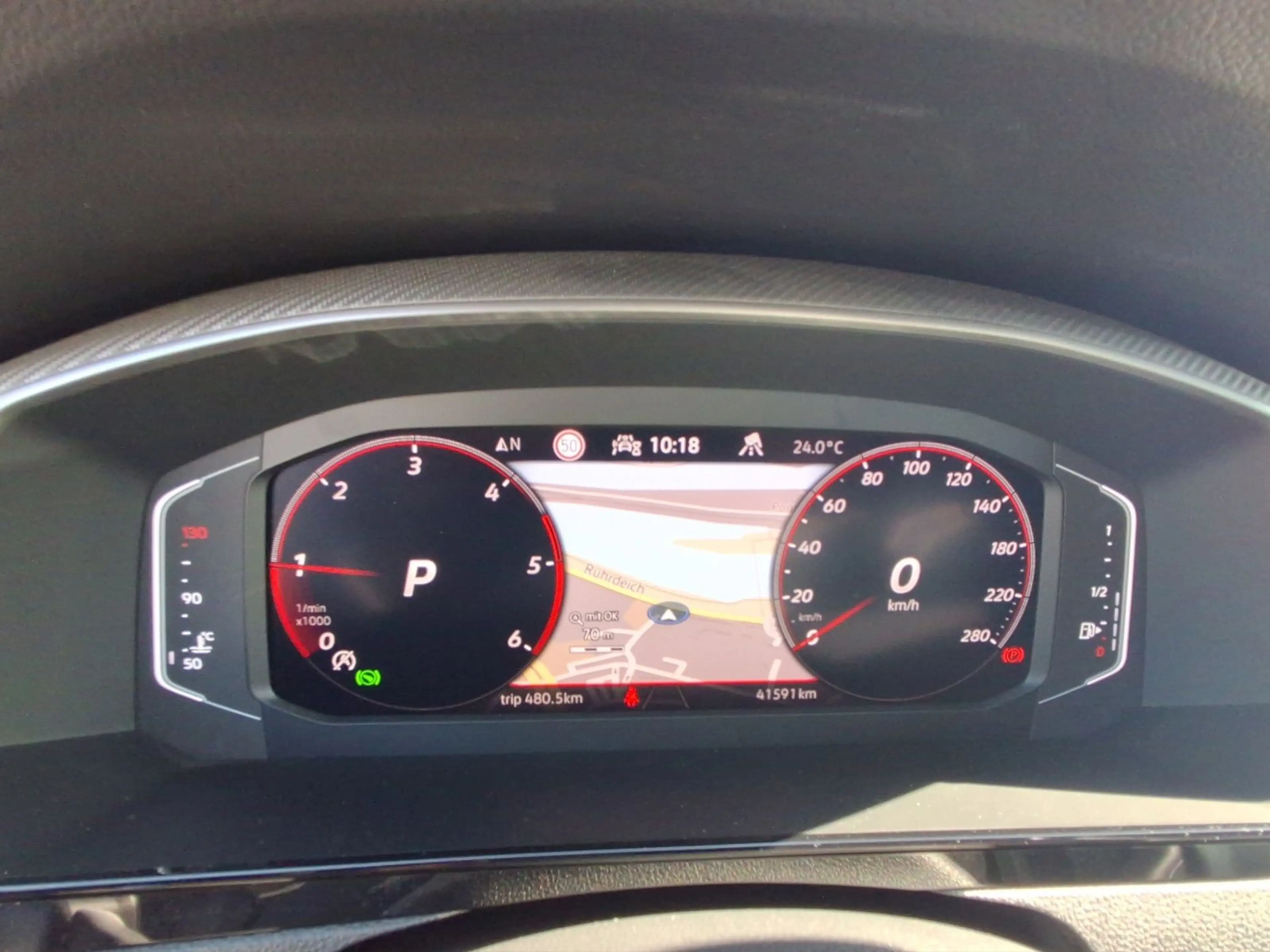 Volkswagen Arteon 2.0 TDI DSG 4M R-LINE LM20 — photo 10