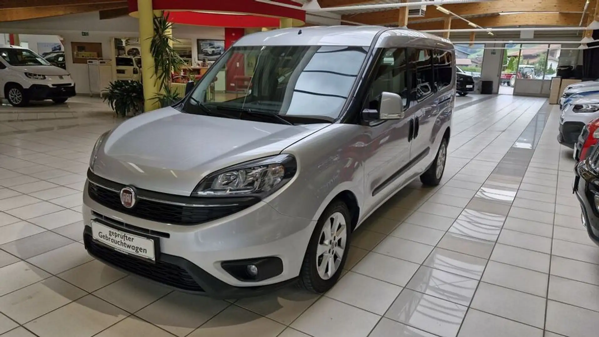Fiat Doblo SX Maxi Kombi Grau - 1