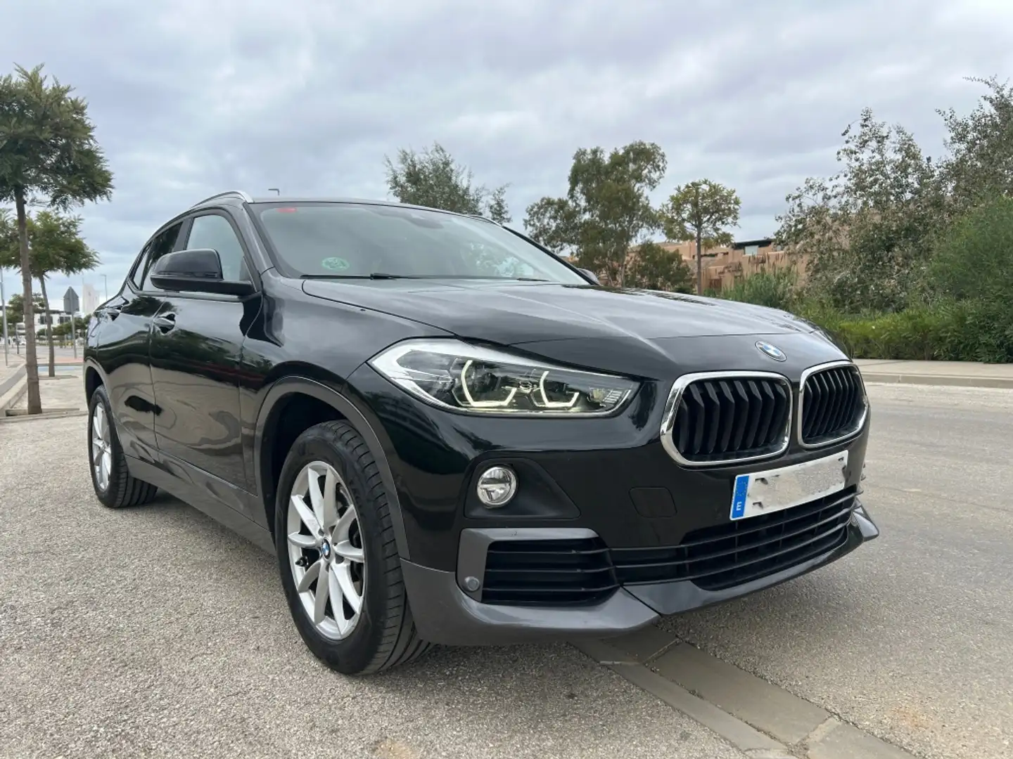 BMW X2 xDrive 20dA Advantage Noir - 1