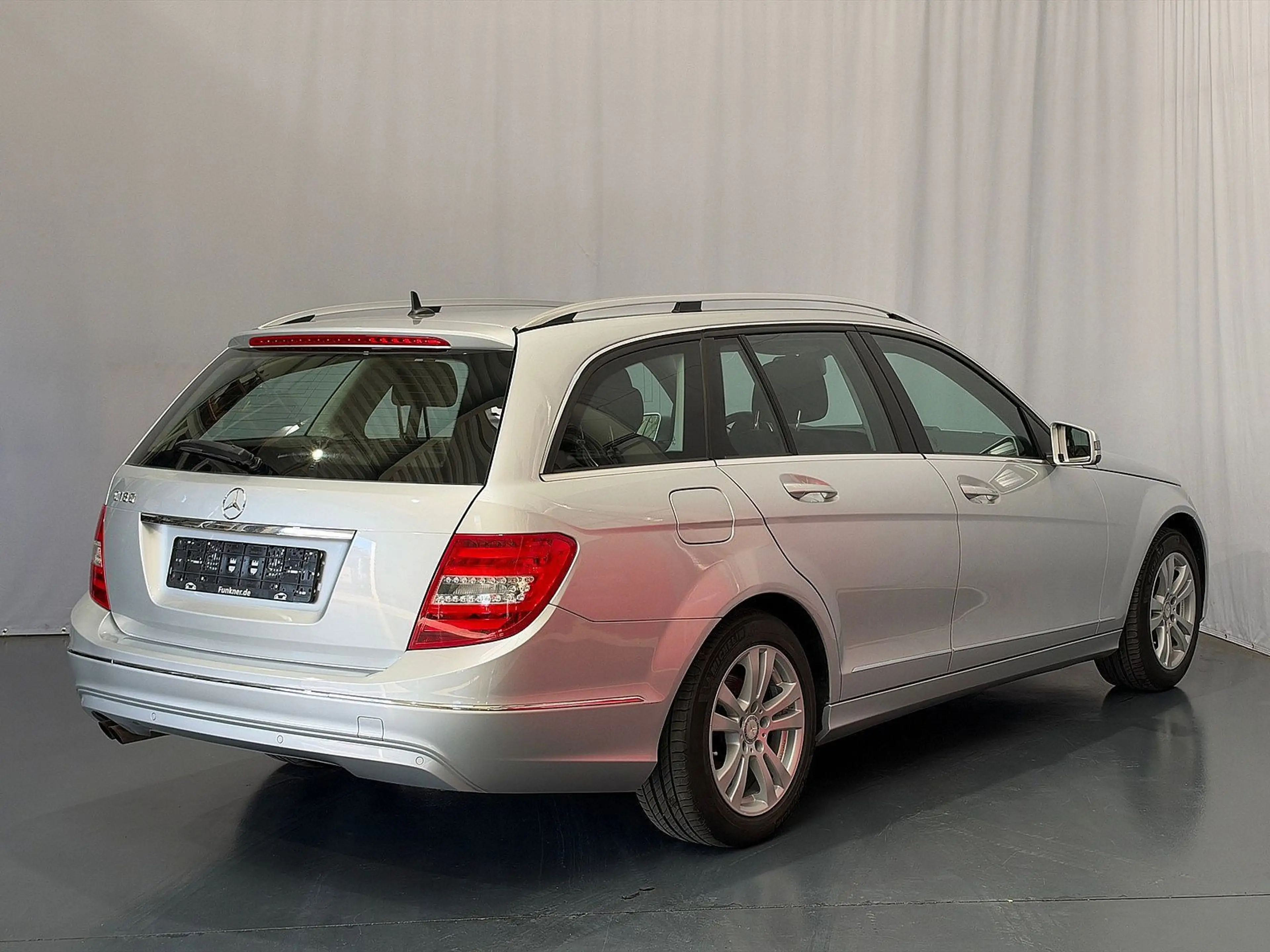 Mercedes-Benz C 180 T-Modell CGI BlueEfficiency ELEGANCE — photo 3
