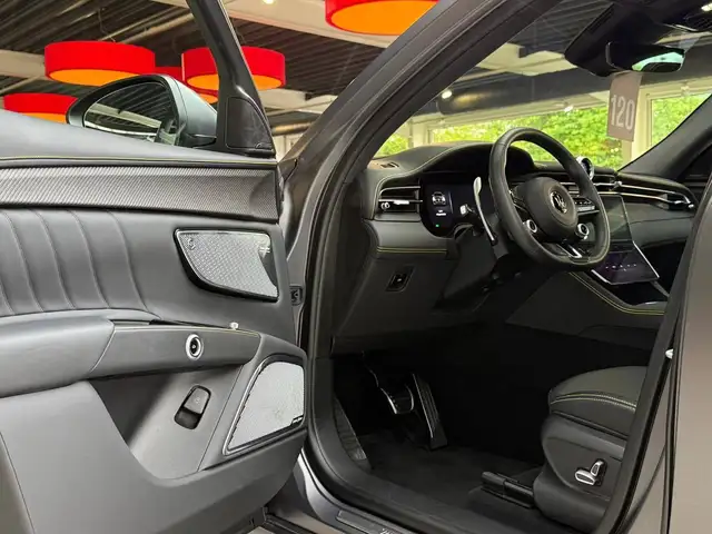 Maserati Grecale view 12