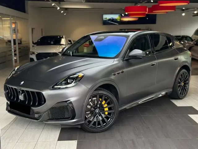 Maserati Grecale view 4